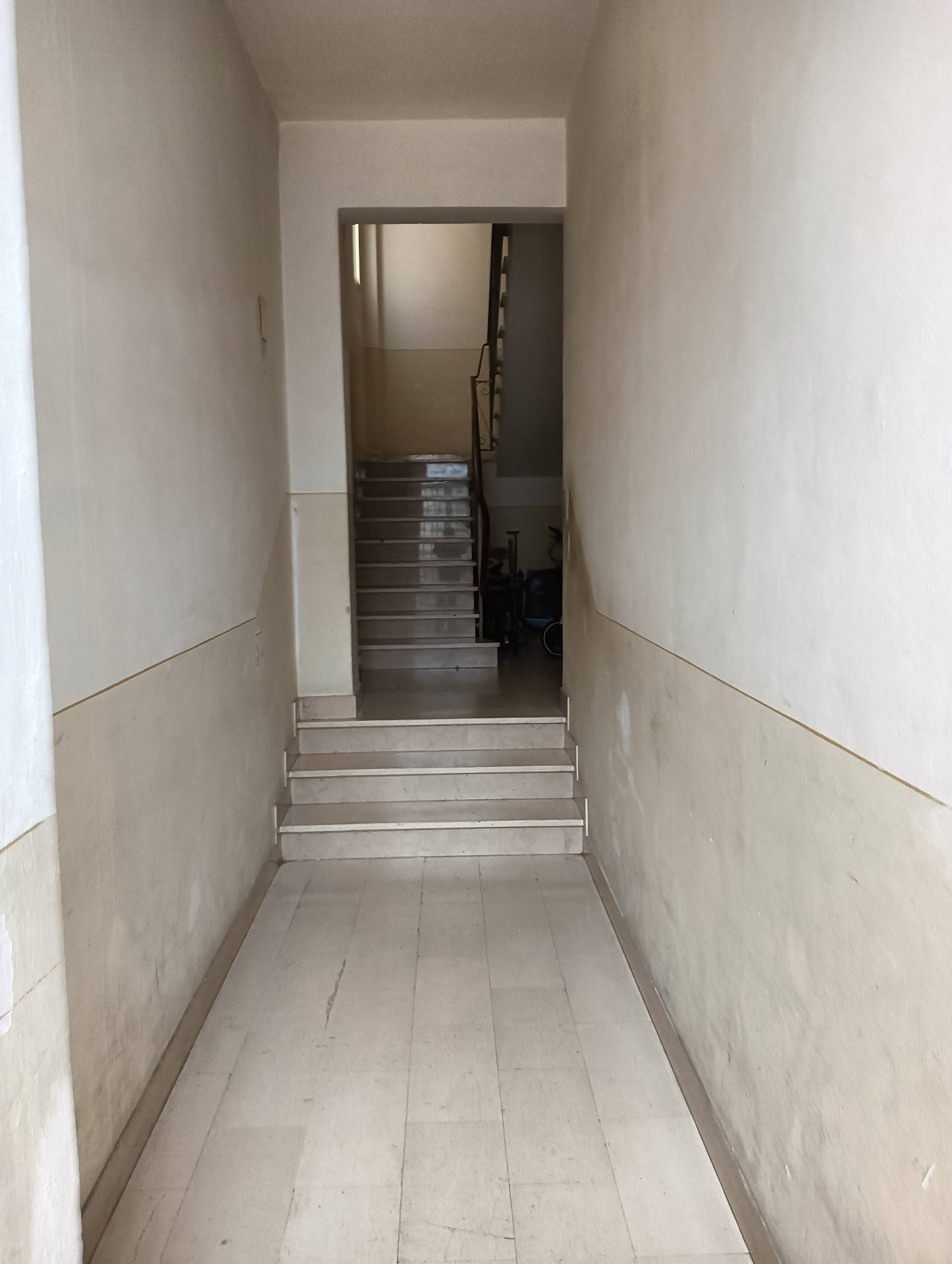Appartamento Moderno in vendita a Montespertoli