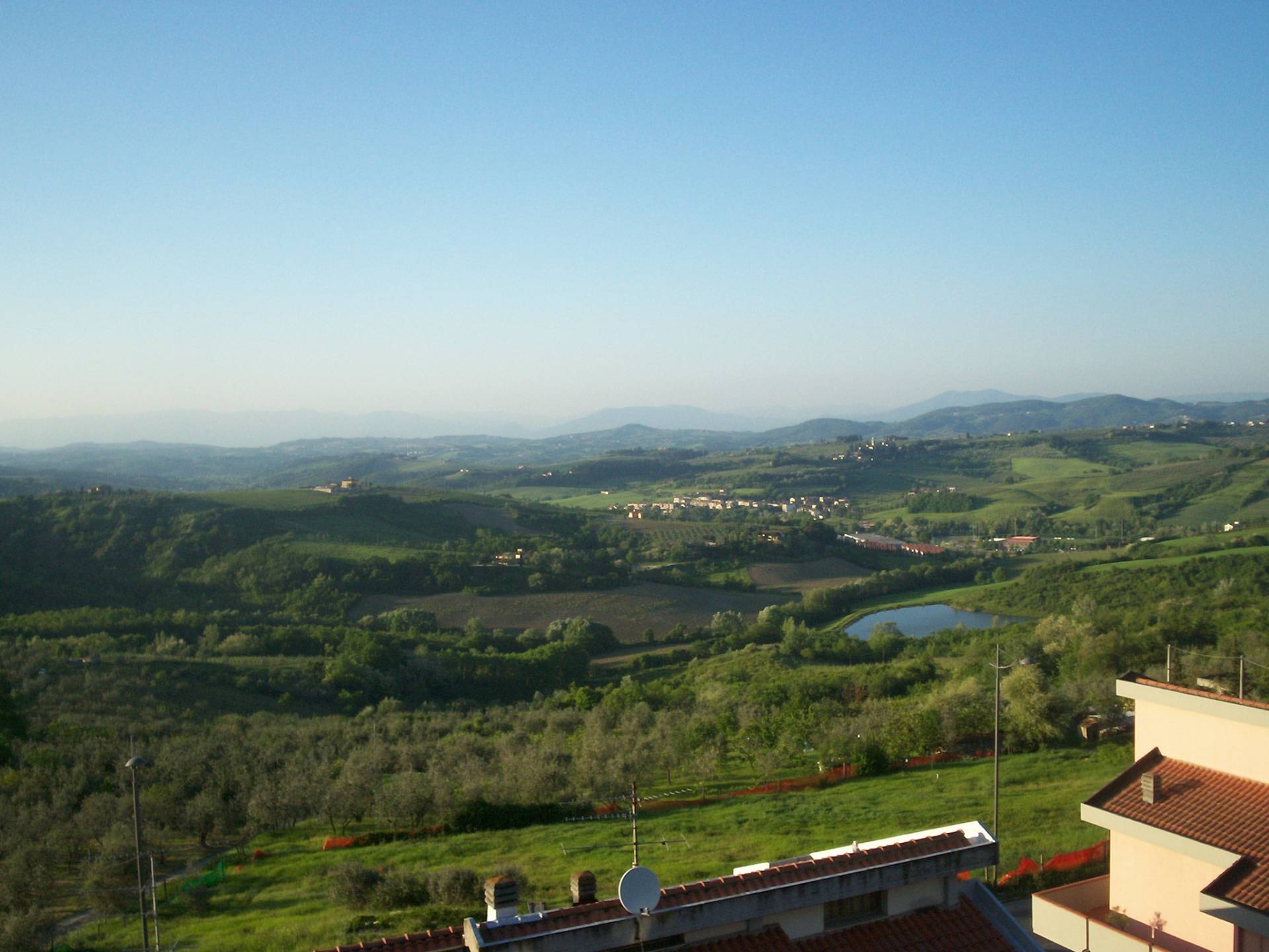 Appartamento Moderno in vendita a Montespertoli