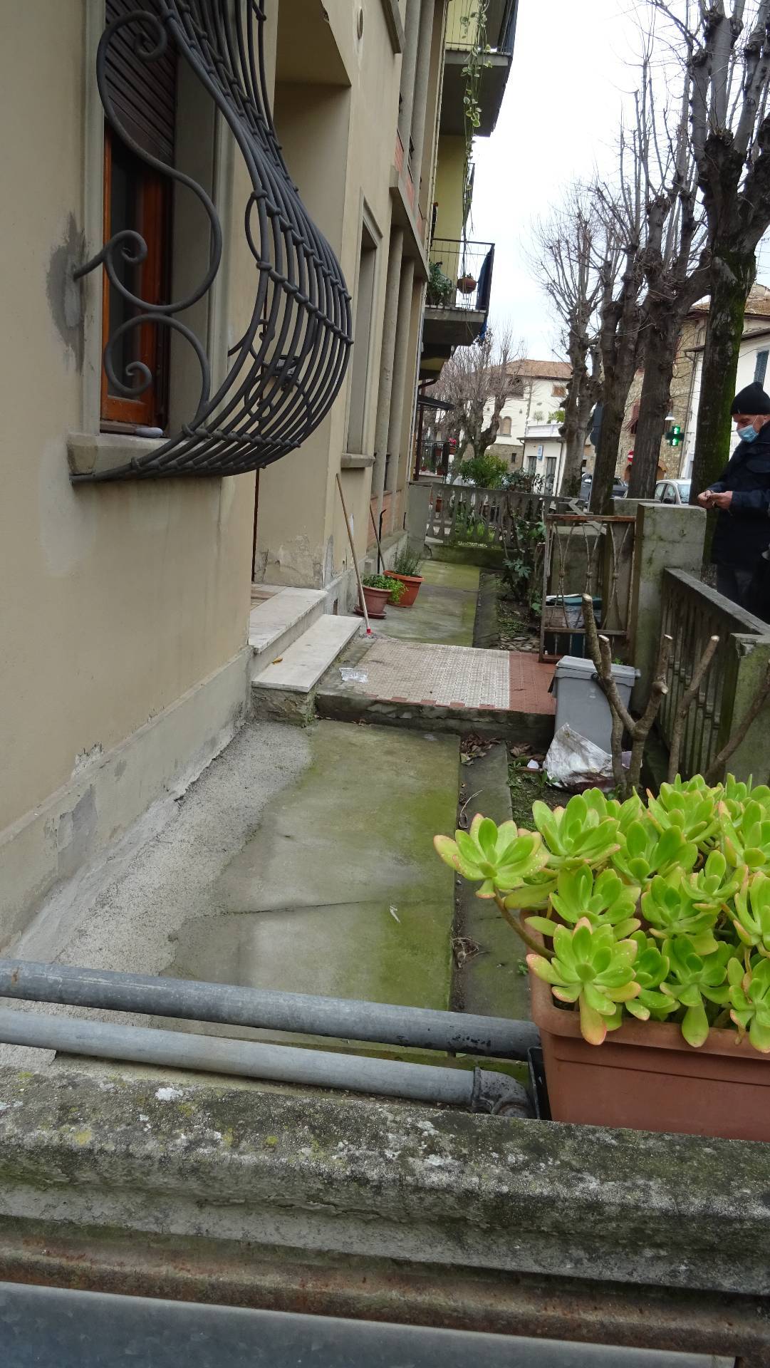 Appartamento Moderno in vendita a Montespertoli