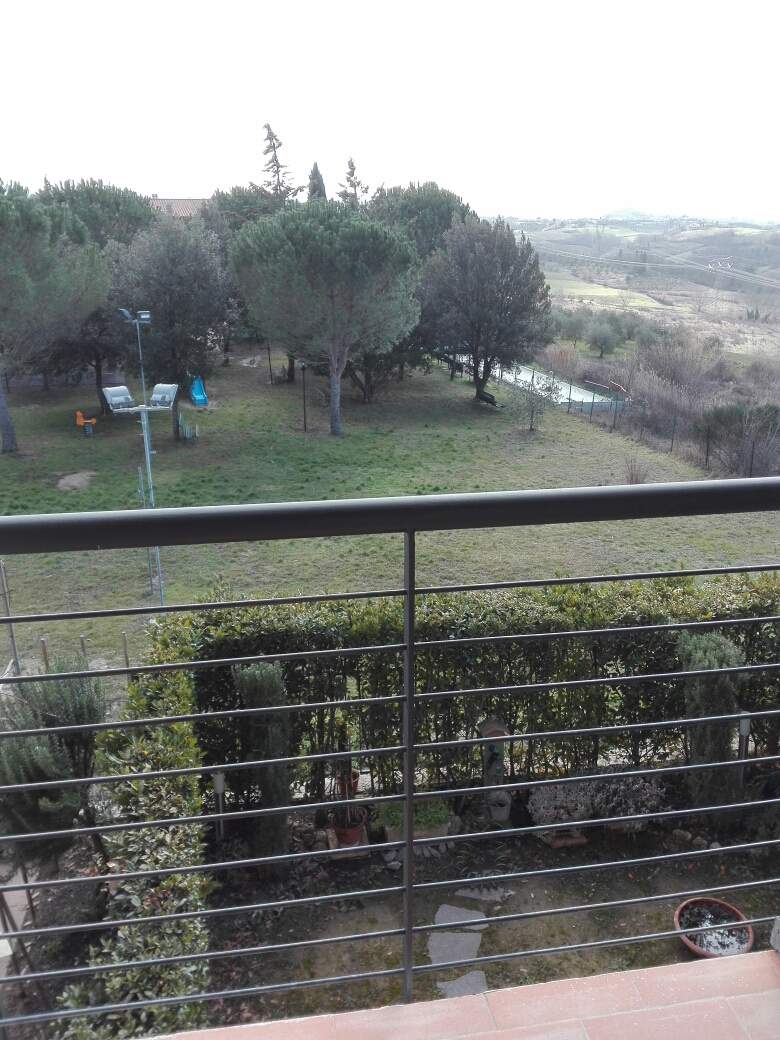 Appartamento Moderno in vendita a Montespertoli