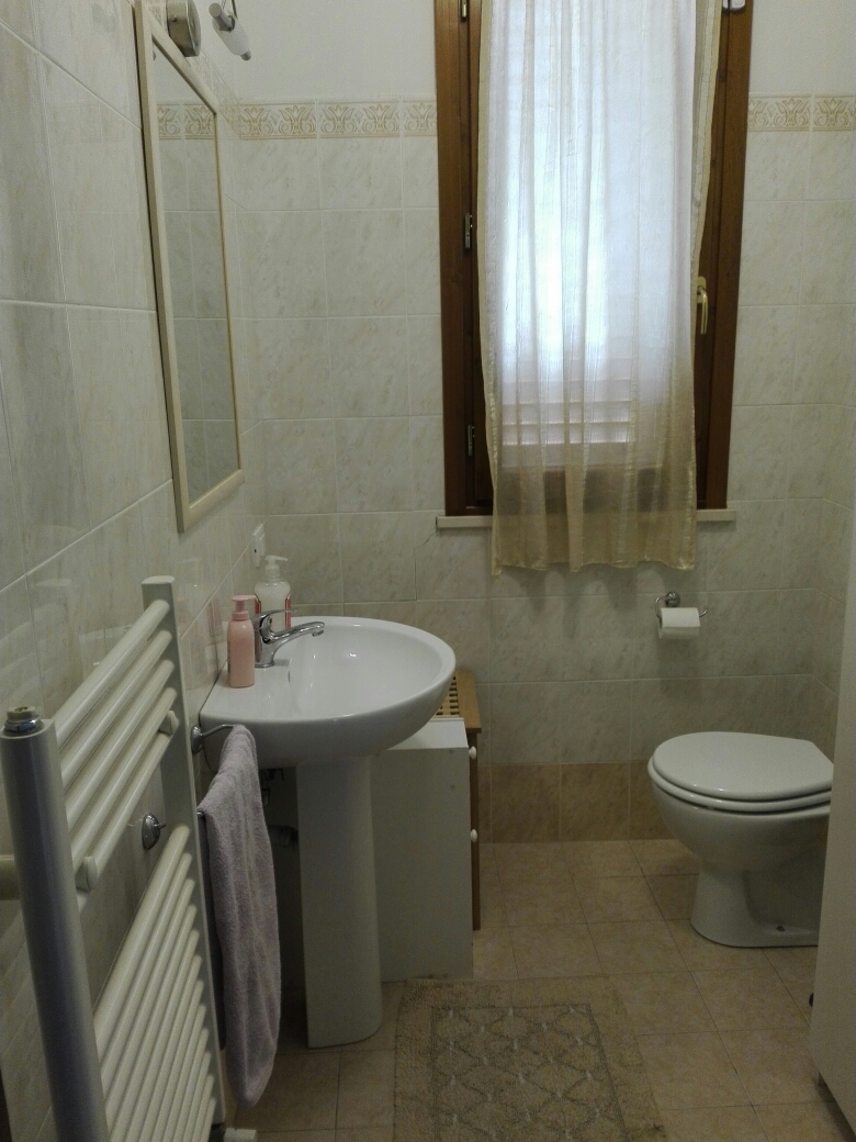 Appartamento Moderno in vendita a Montespertoli