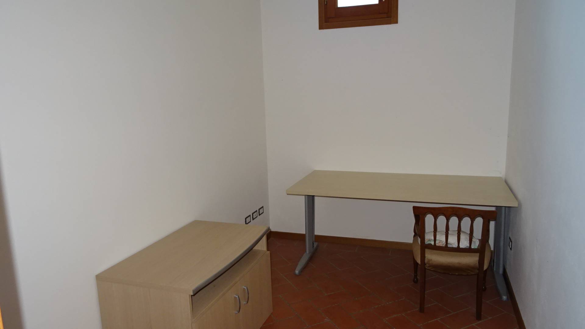 Appartamento Moderno in vendita a Montespertoli