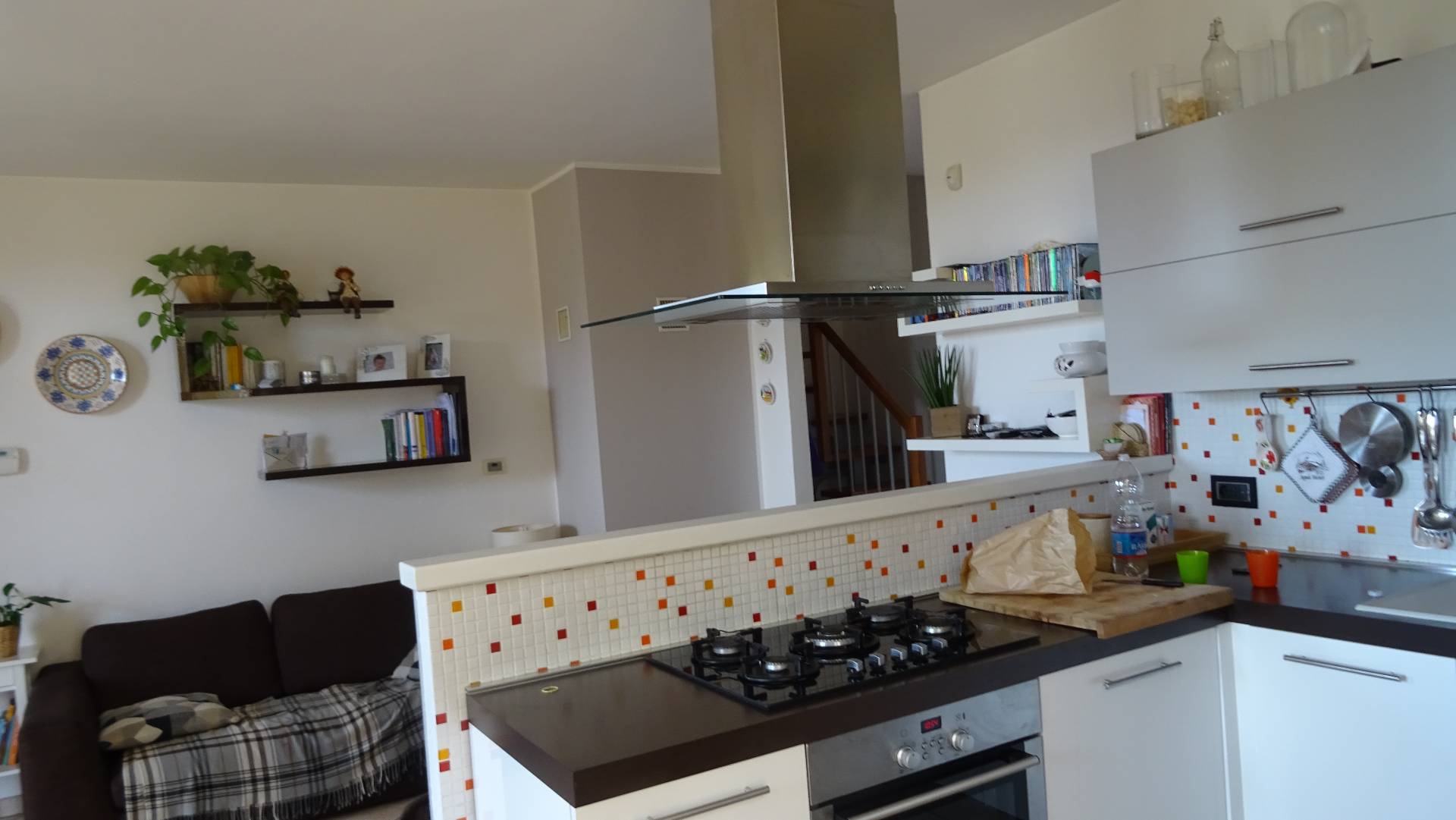 Appartamento Moderno in vendita a Montespertoli