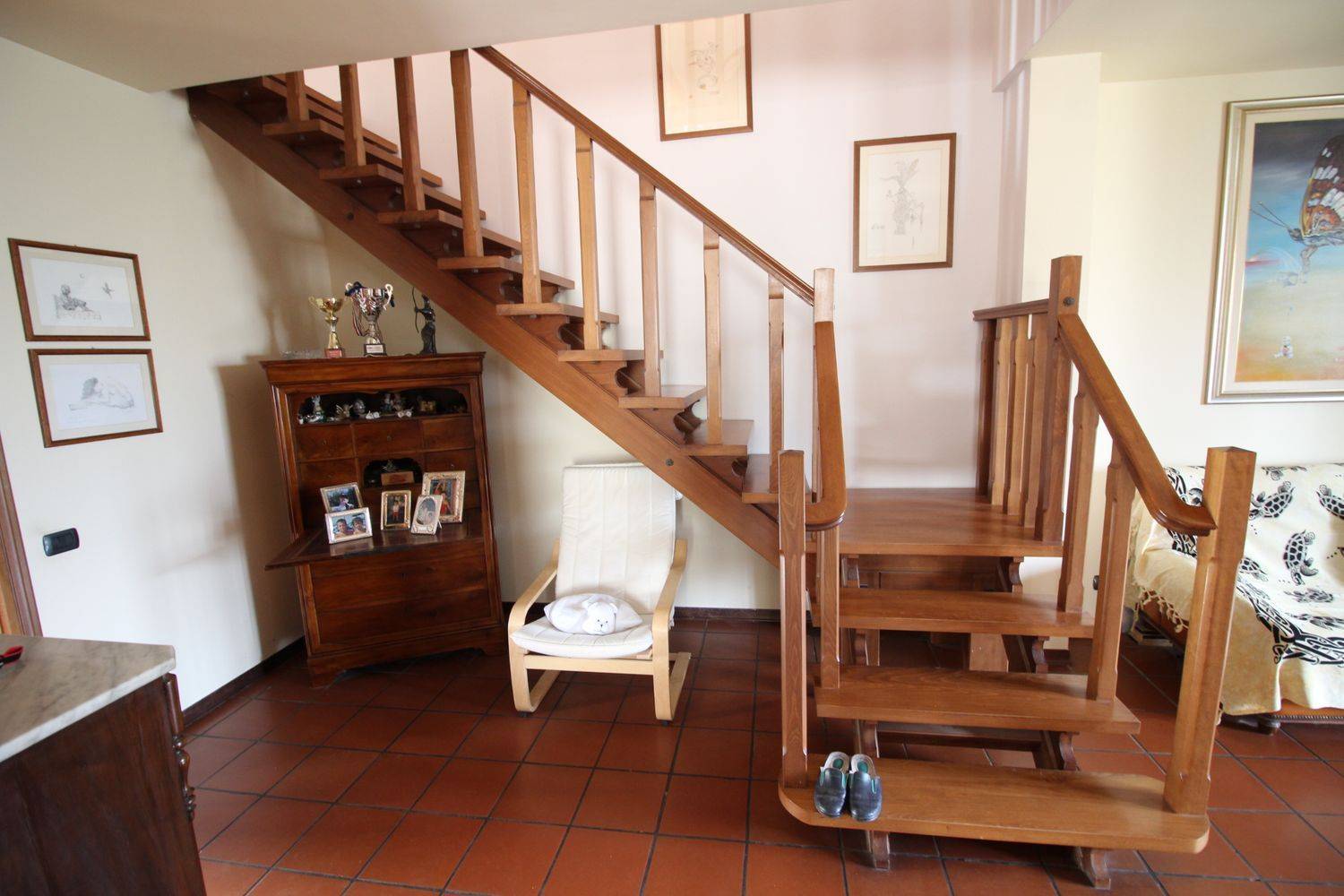 Appartamento Moderno in vendita a Montespertoli