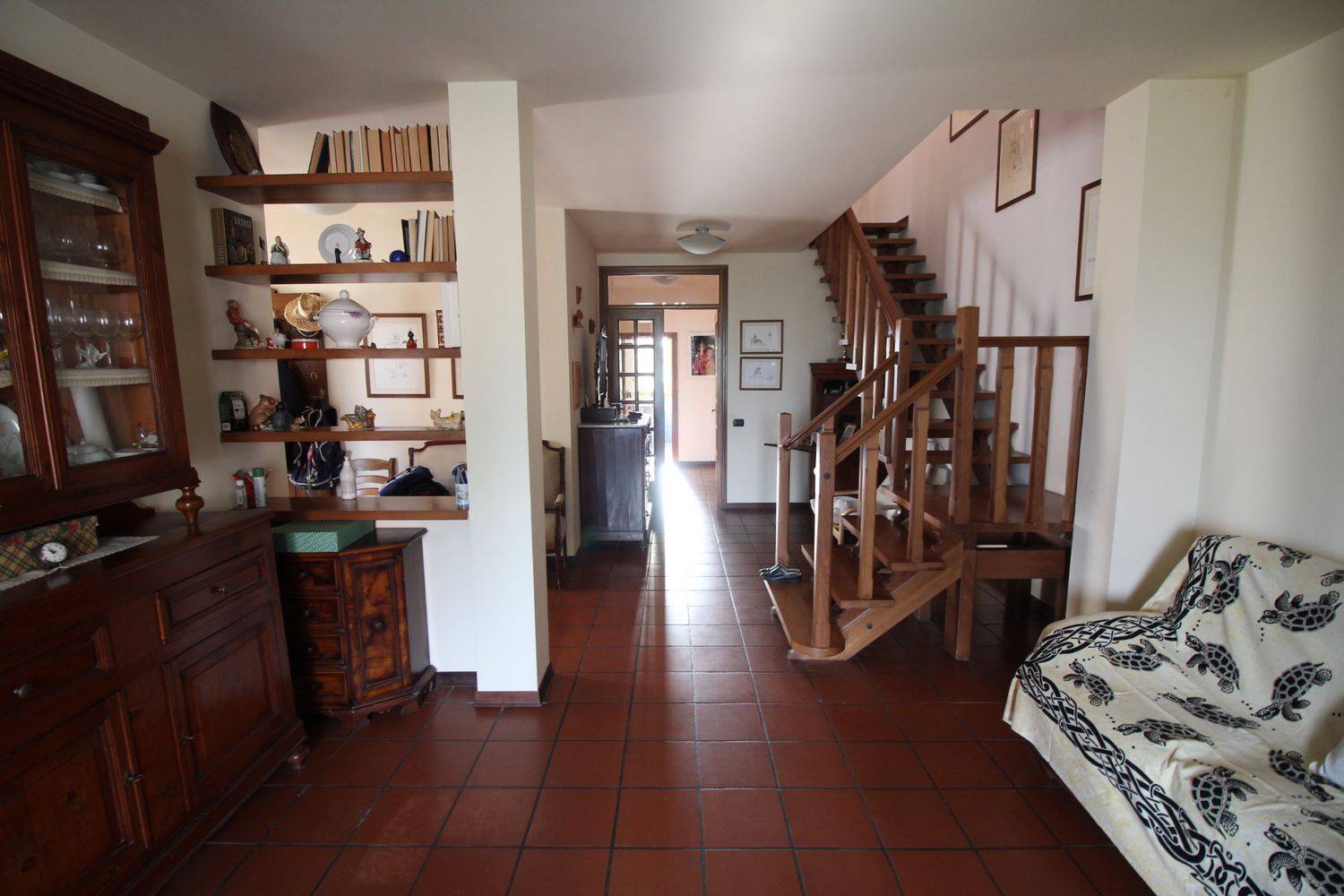 Appartamento Moderno in vendita a Montespertoli