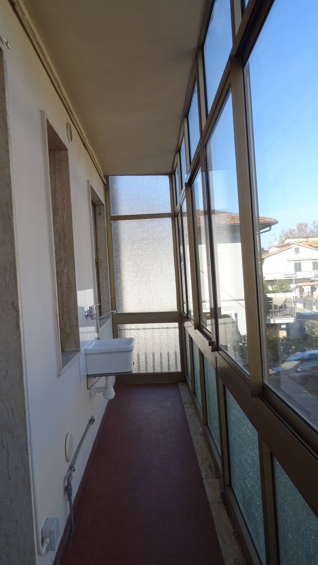 Appartamento Moderno in vendita a Montespertoli