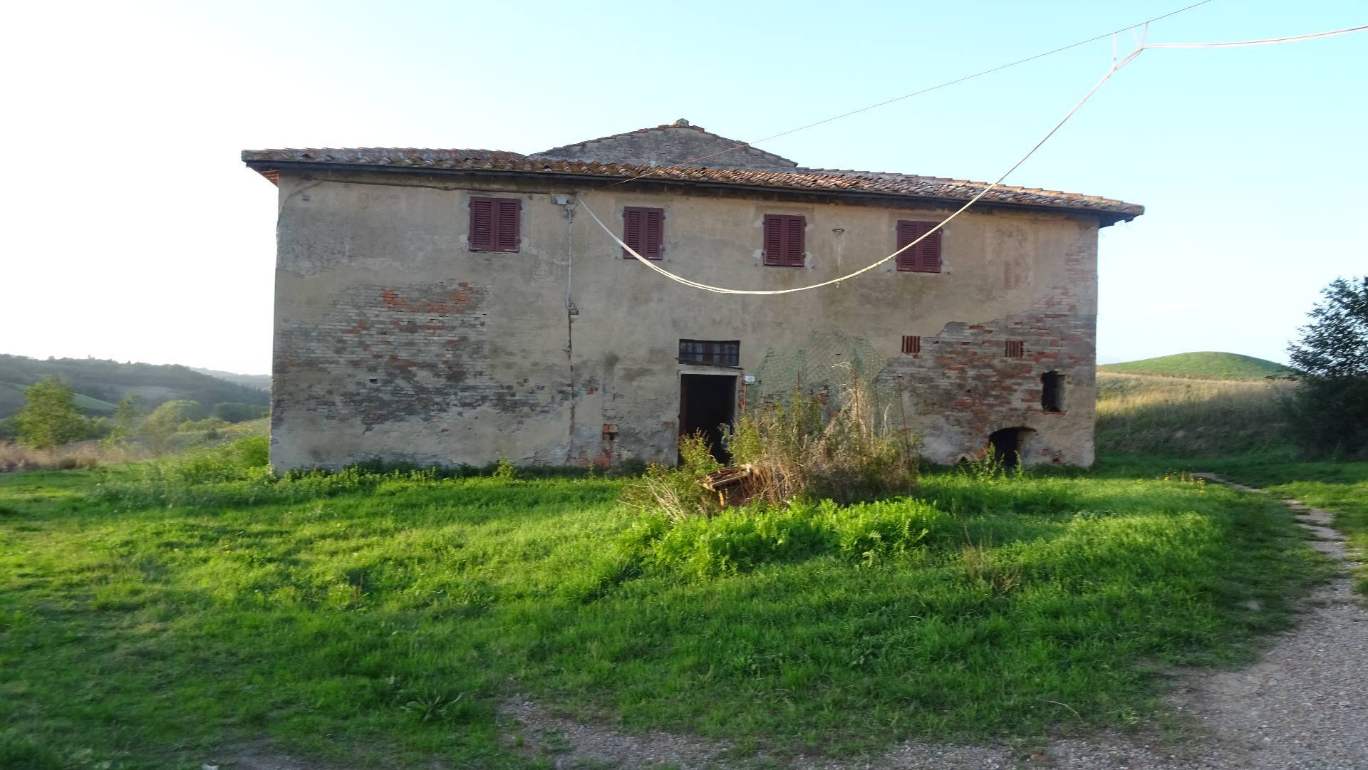 Colonica in vendita a Montaione