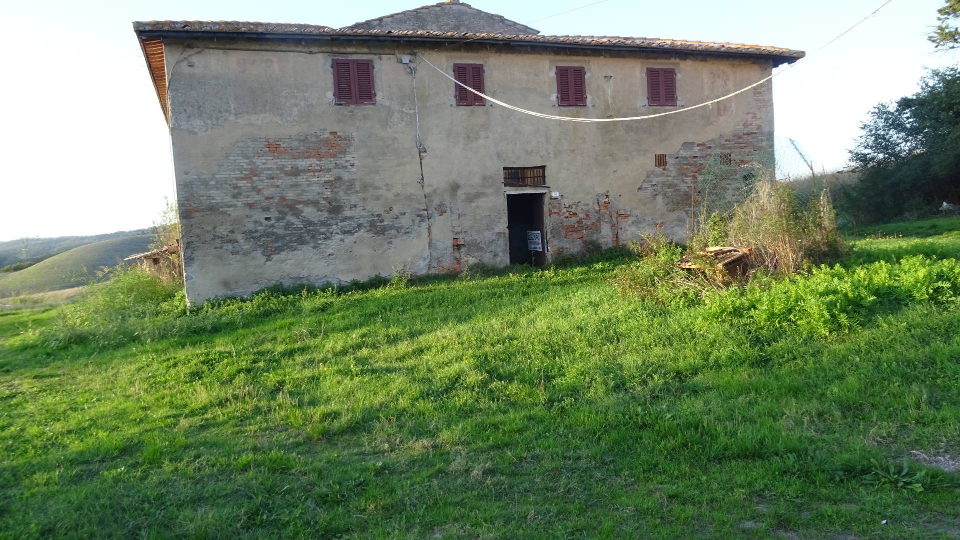 Colonica in vendita a Montaione