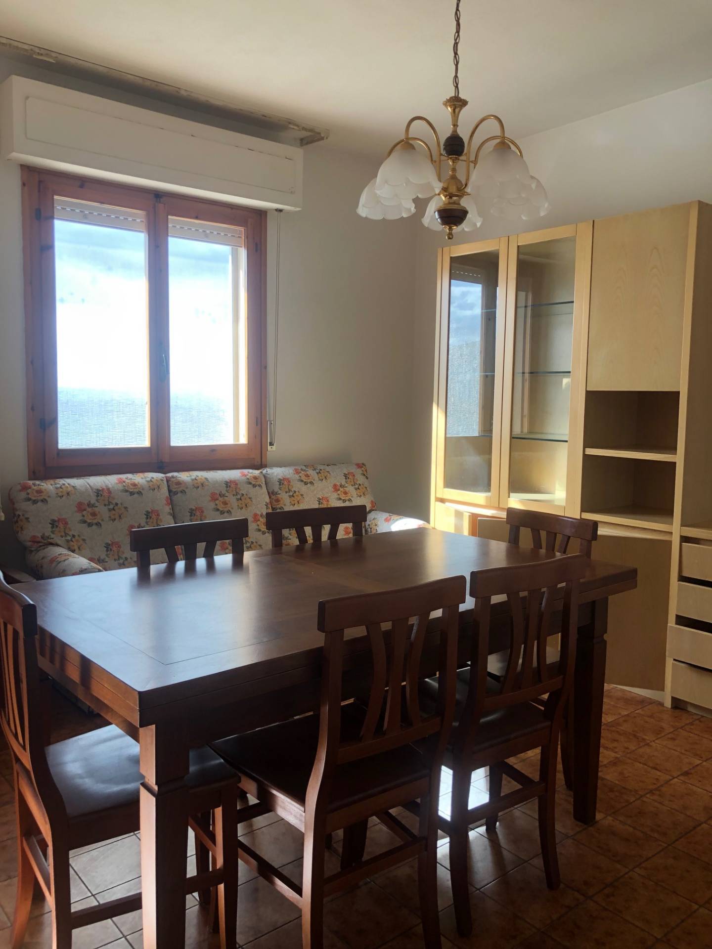 Appartamento Moderno in vendita a Montespertoli