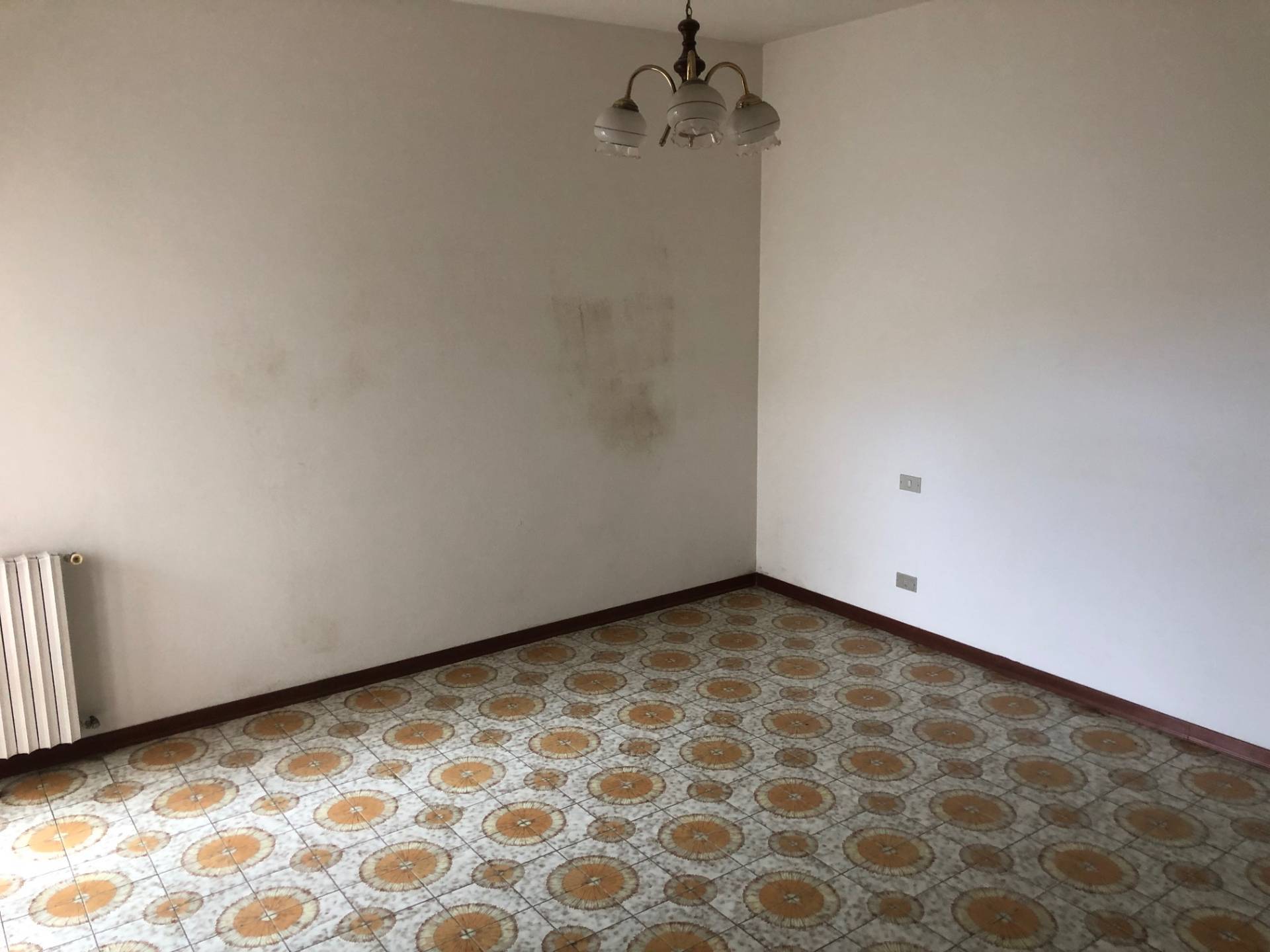 Appartamento Moderno in vendita a Montespertoli