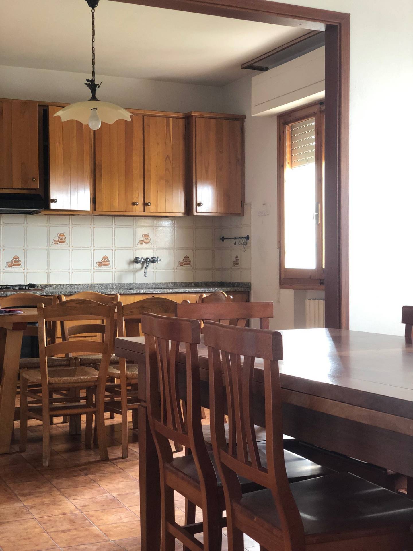 Appartamento Moderno in vendita a Montespertoli