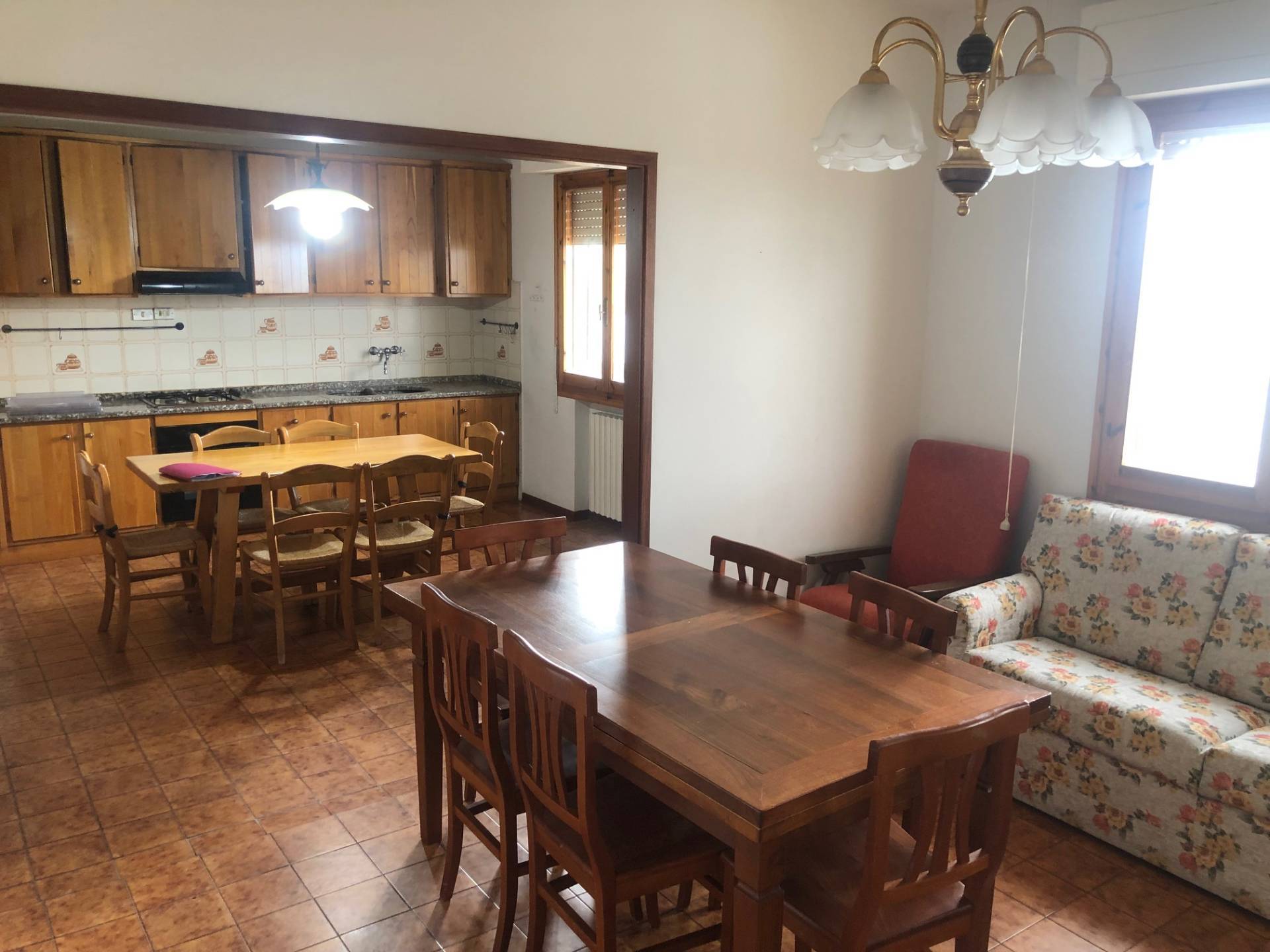 Appartamento Moderno in vendita a Montespertoli