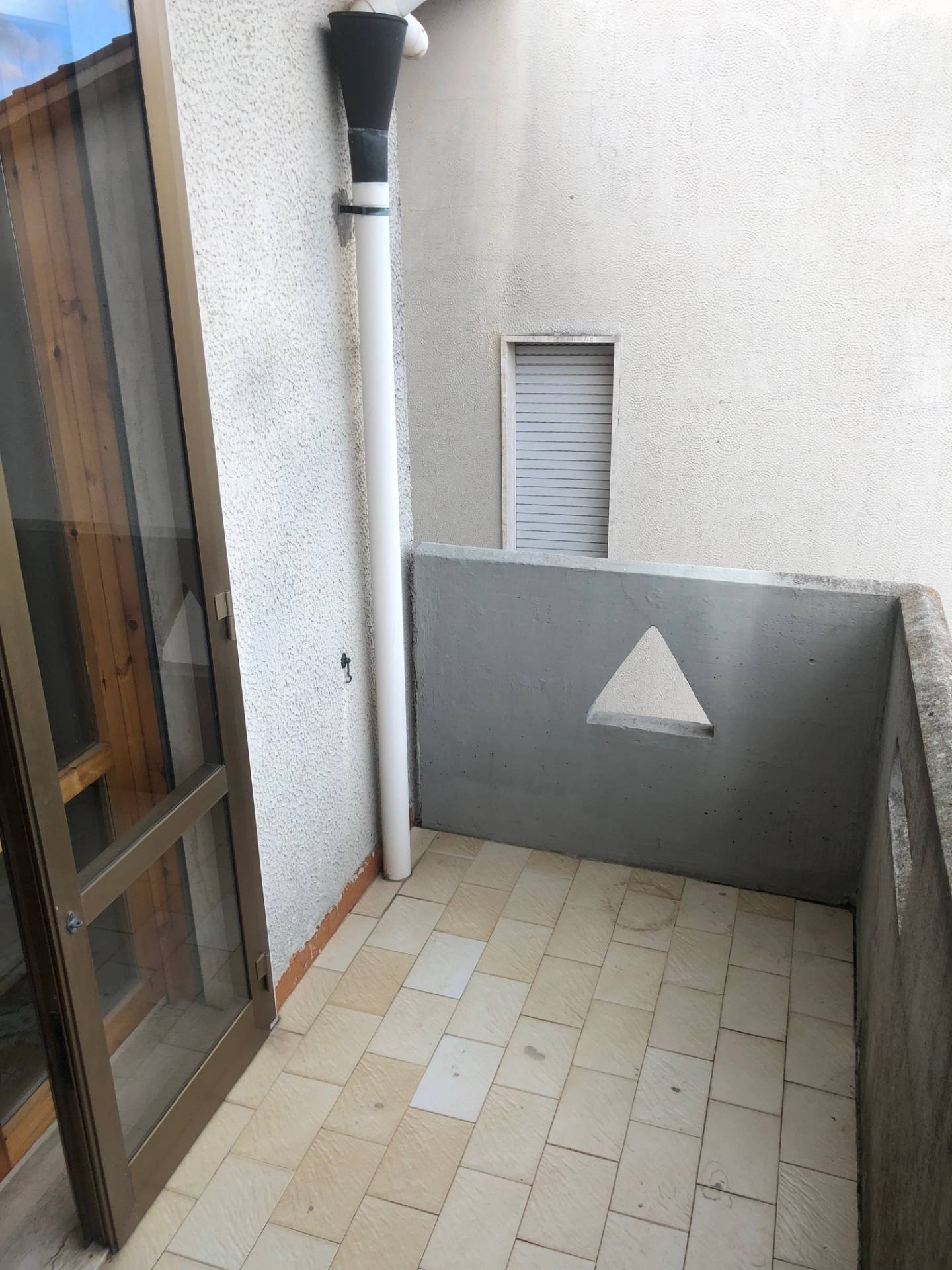 Appartamento Moderno in vendita a Montespertoli