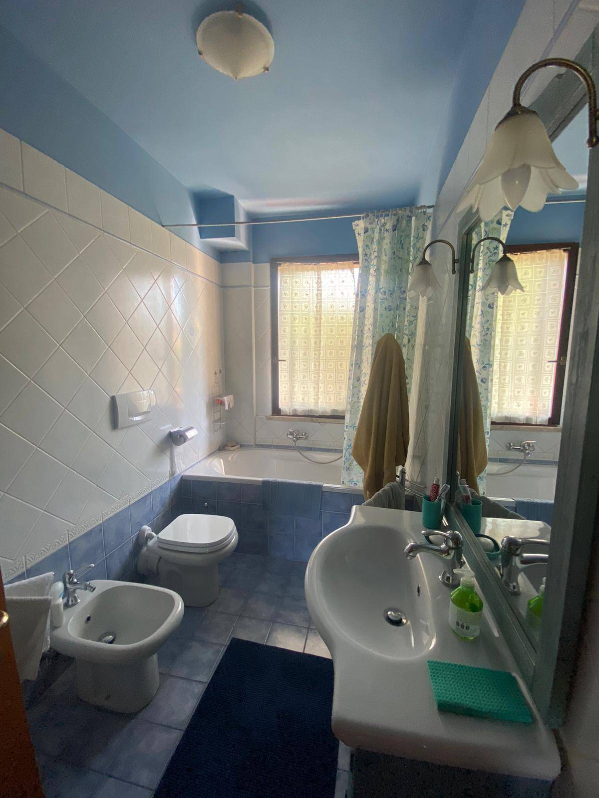 Appartamento Moderno in vendita a Montespertoli