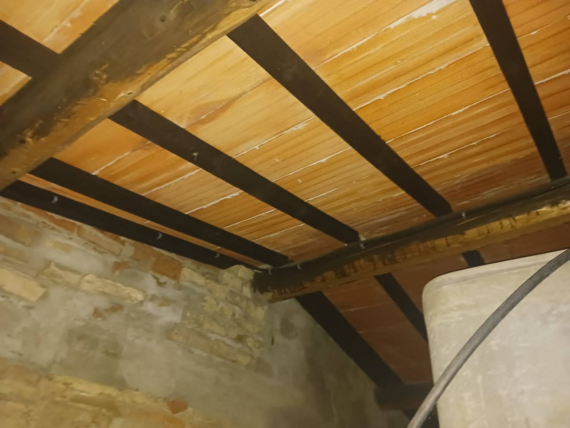 Colonica in vendita a Castelfiorentino