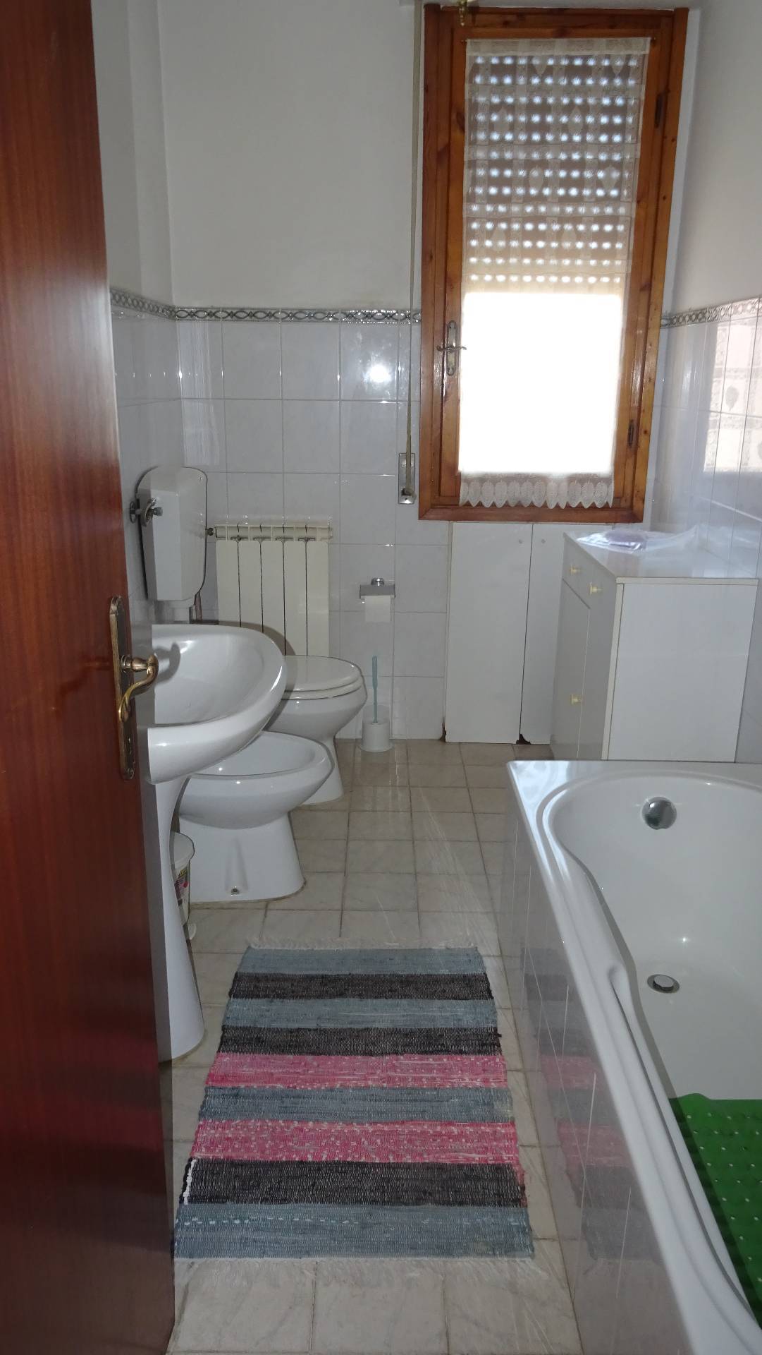 Appartamento Moderno in vendita a Montespertoli