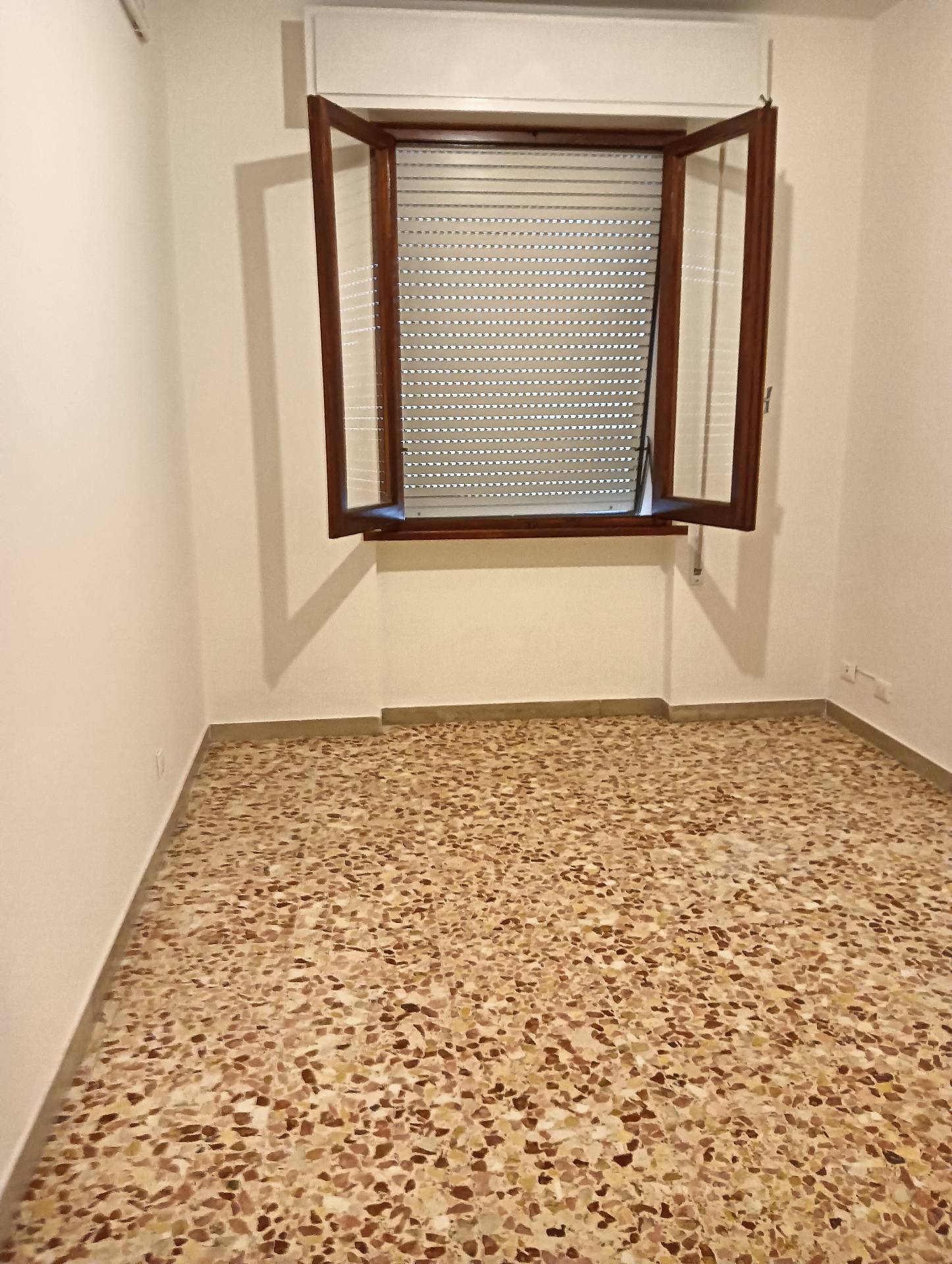 Appartamento Moderno in vendita a Montespertoli