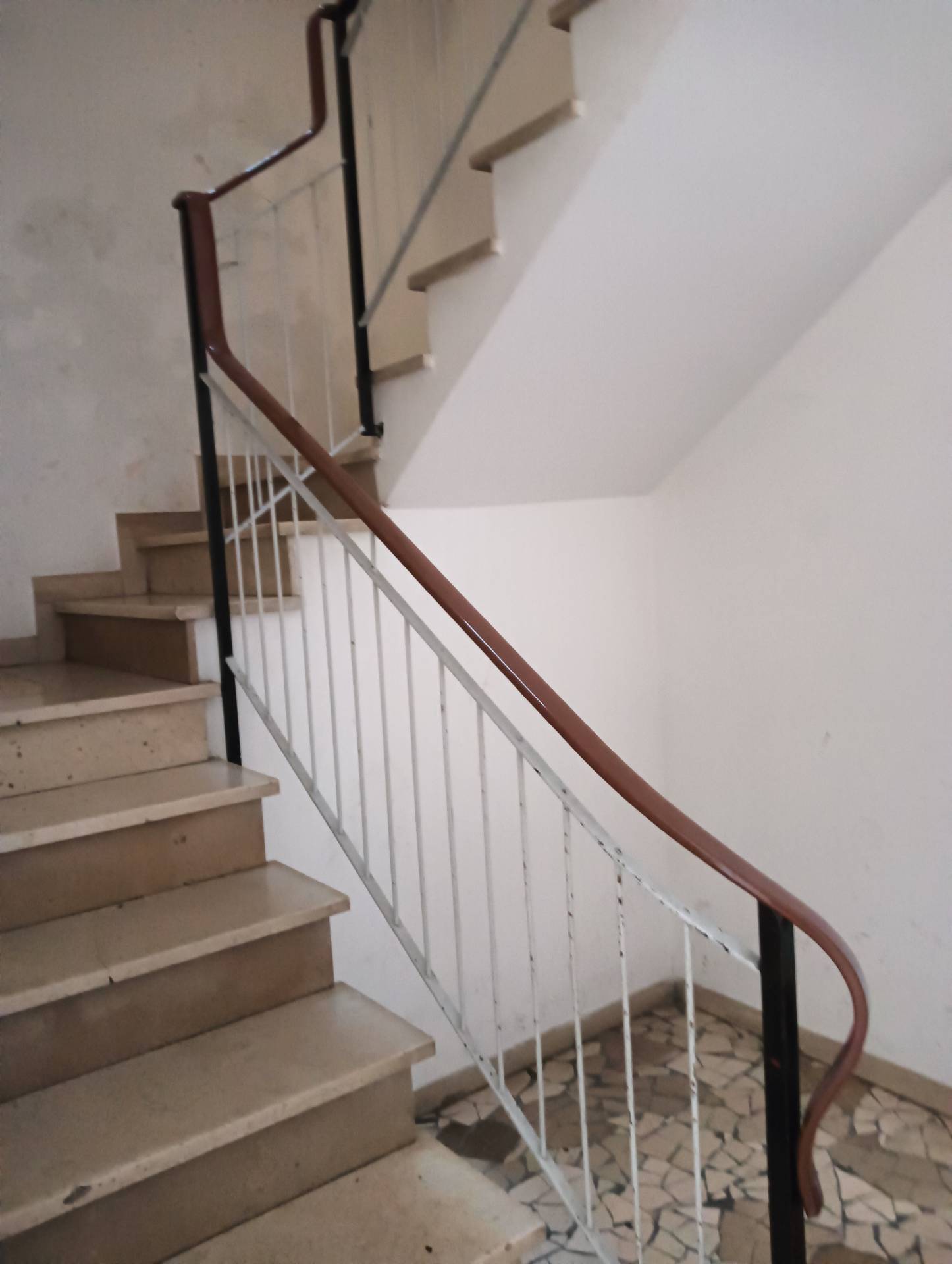 Appartamento Moderno in vendita a Montespertoli