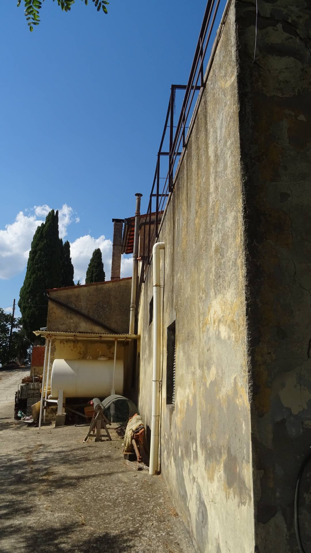 Colonica in vendita a Montespertoli