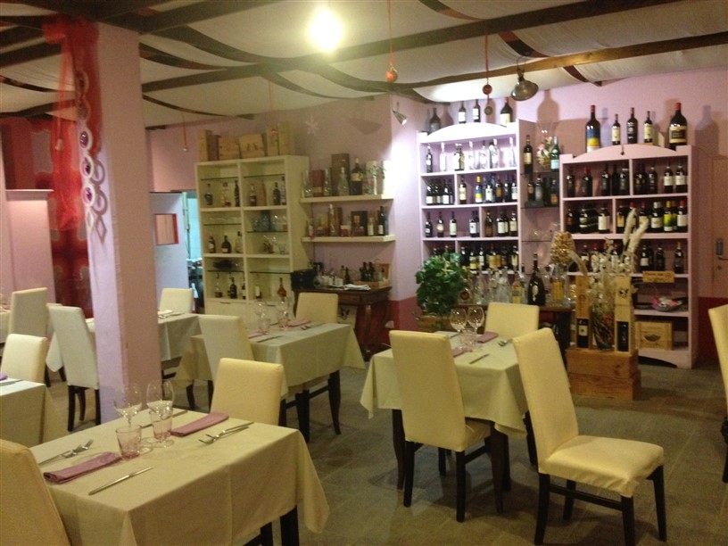 Attivit commerciale in vendita a Gambassi Terme