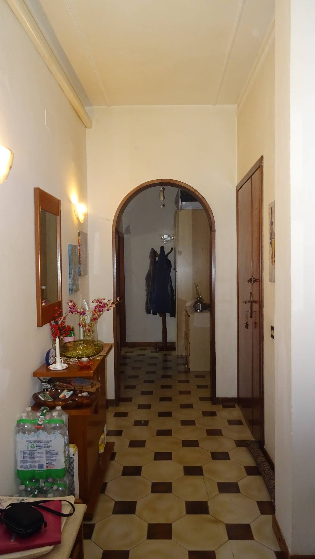 Appartamento Moderno in vendita a Montespertoli