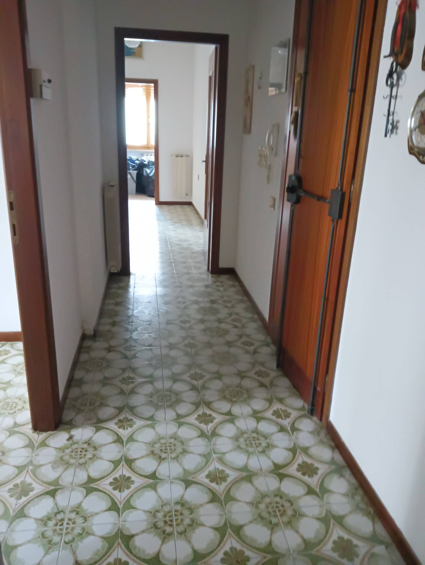 Appartamento Moderno in vendita a Montespertoli