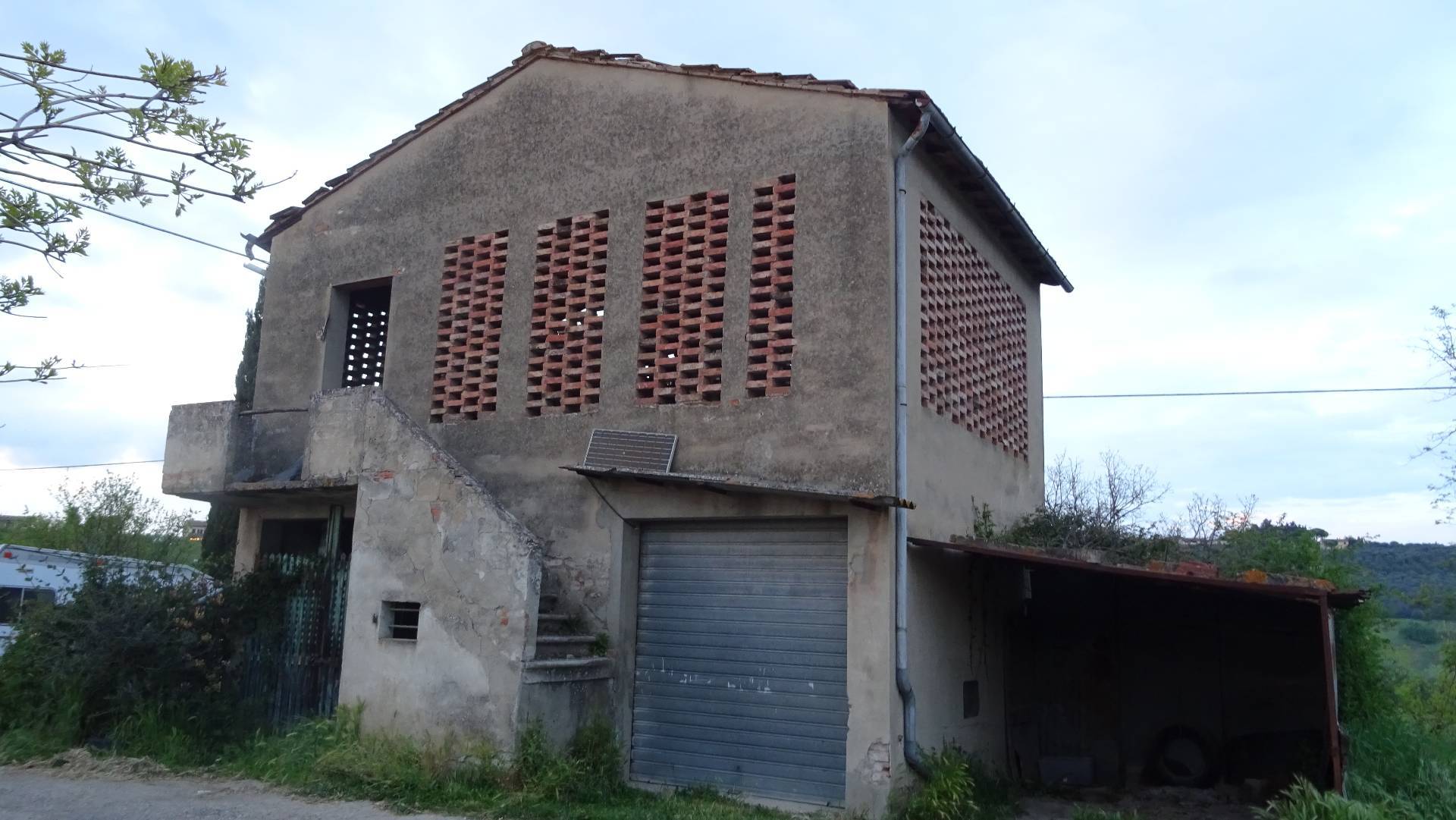 Fienile in vendita a Montespertoli