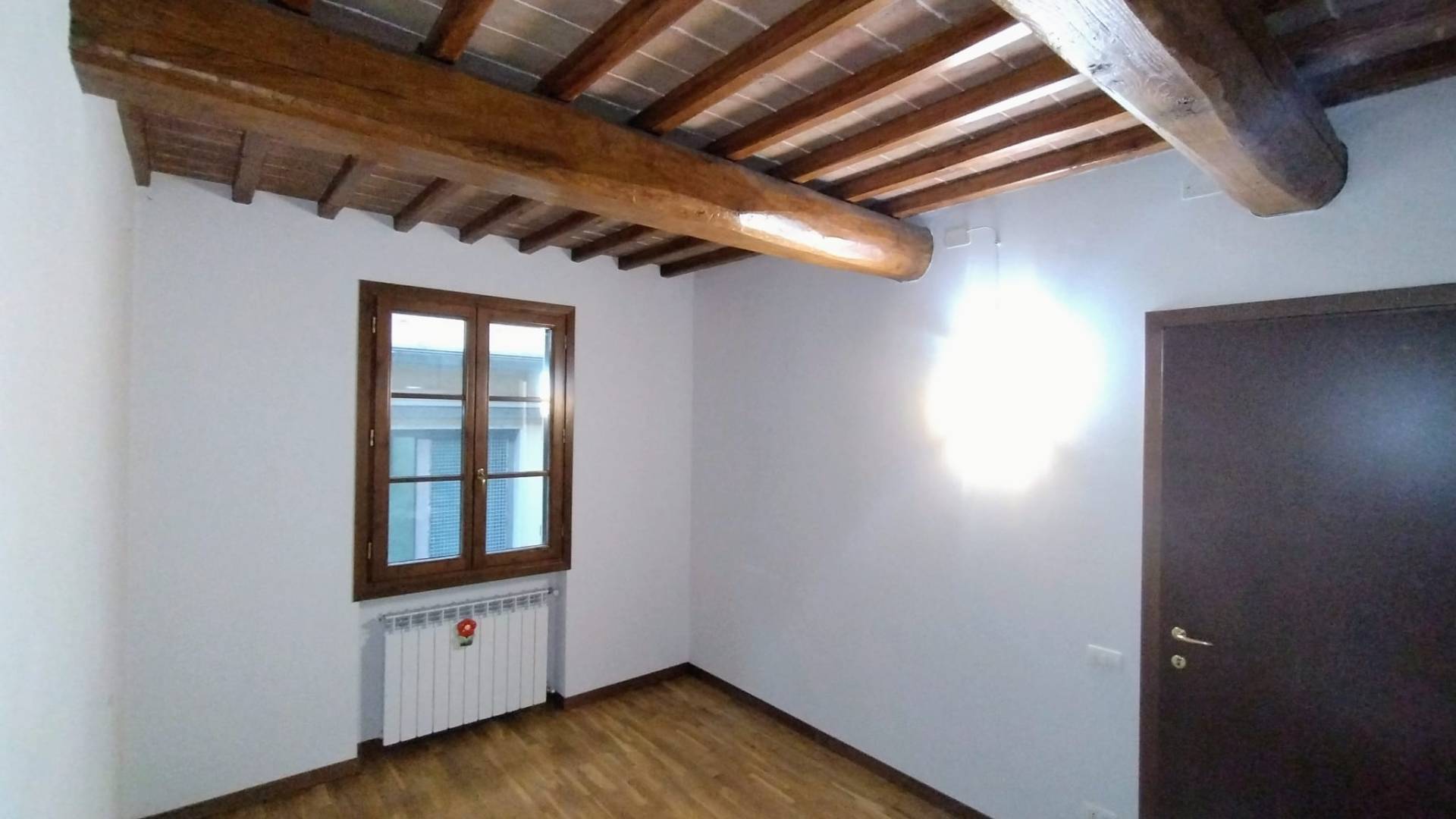 Appartamento Moderno in vendita a Montespertoli