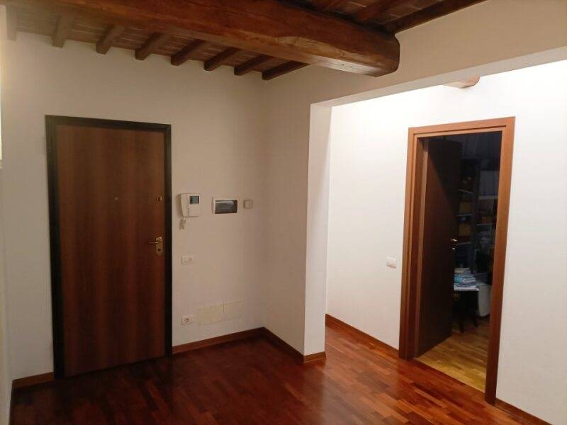 Appartamento Moderno in vendita a Montespertoli