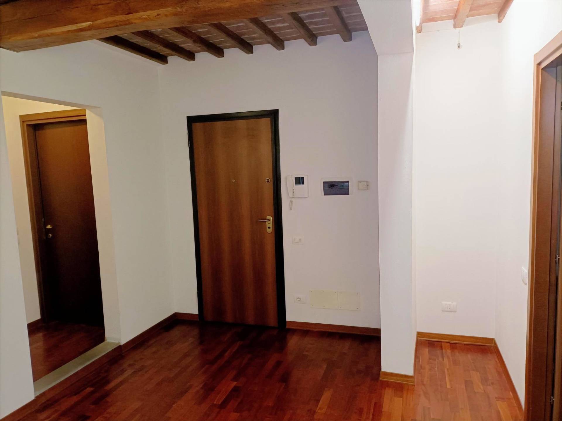 Appartamento Moderno in vendita a Montespertoli