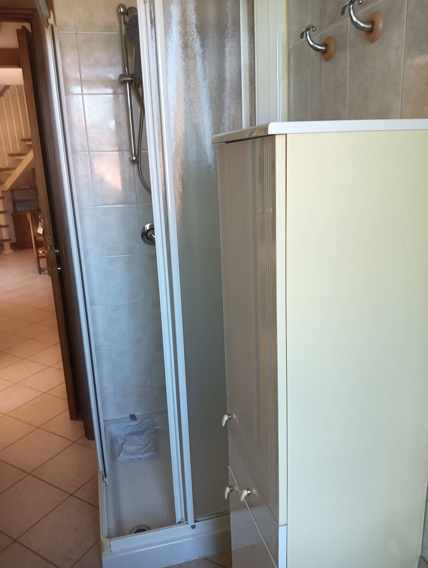 Appartamento Moderno in vendita a Montespertoli