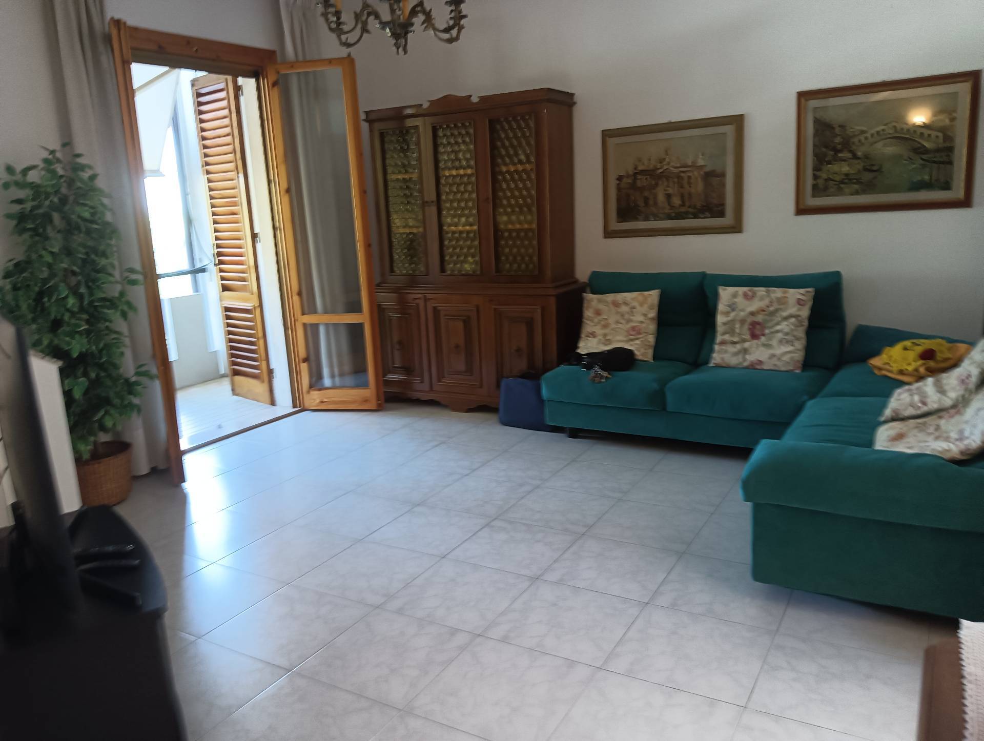 Appartamento Moderno in vendita a Montespertoli