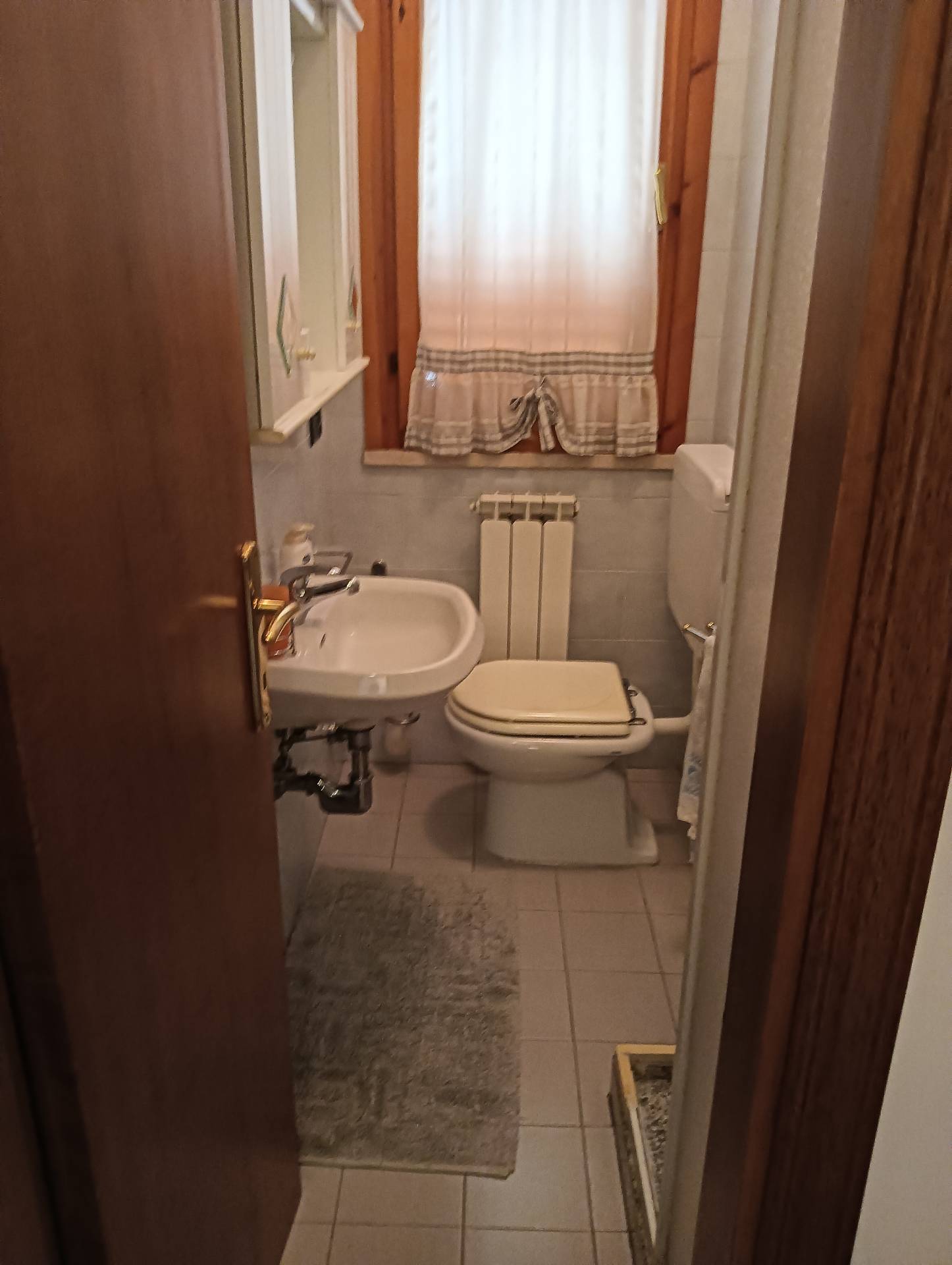 Appartamento Moderno in vendita a Montespertoli