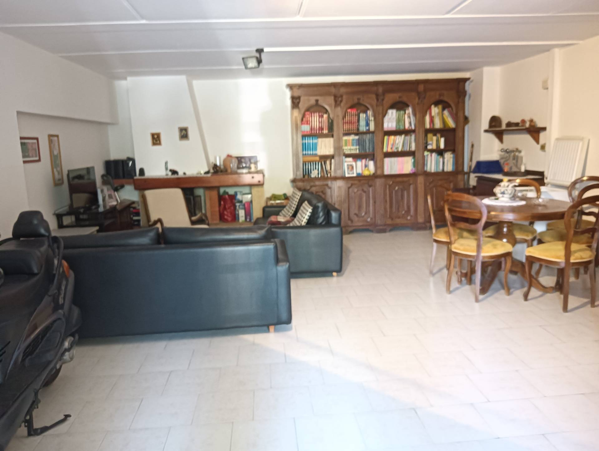 Appartamento Moderno in vendita a Montespertoli