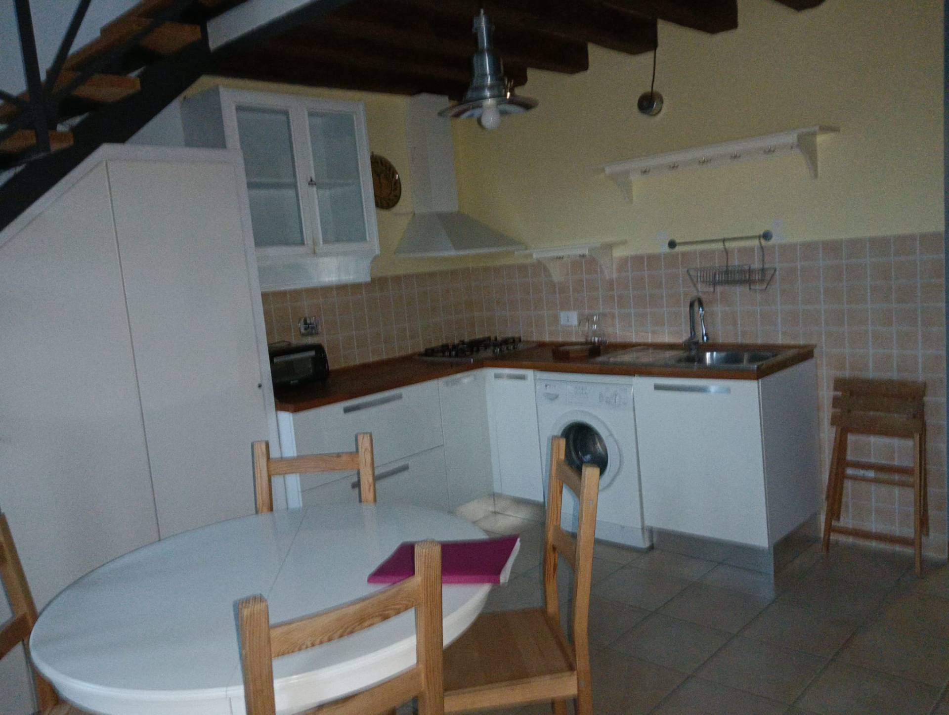 Appartamento Moderno in vendita a Montespertoli