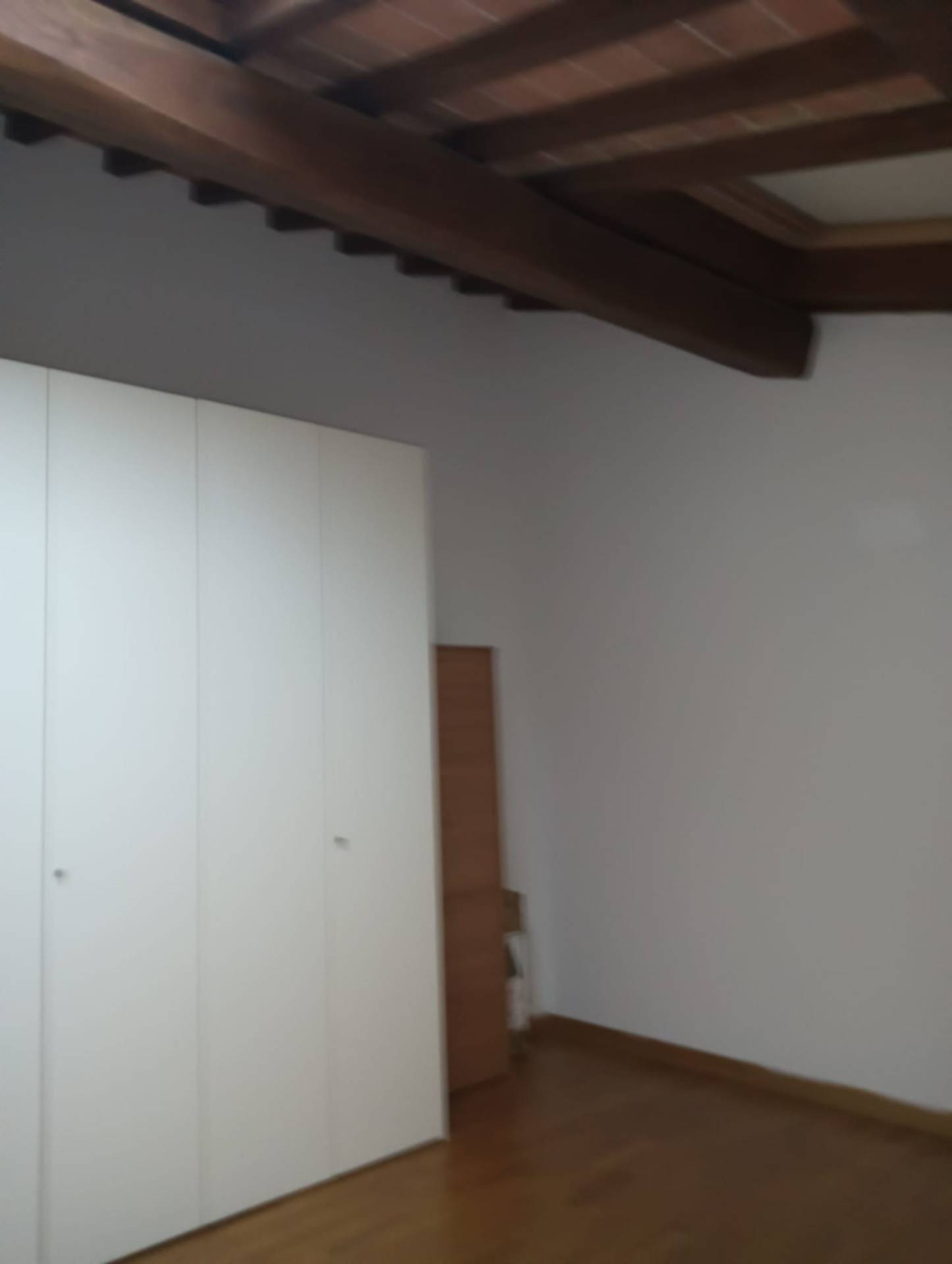 Appartamento Moderno in vendita a Montespertoli