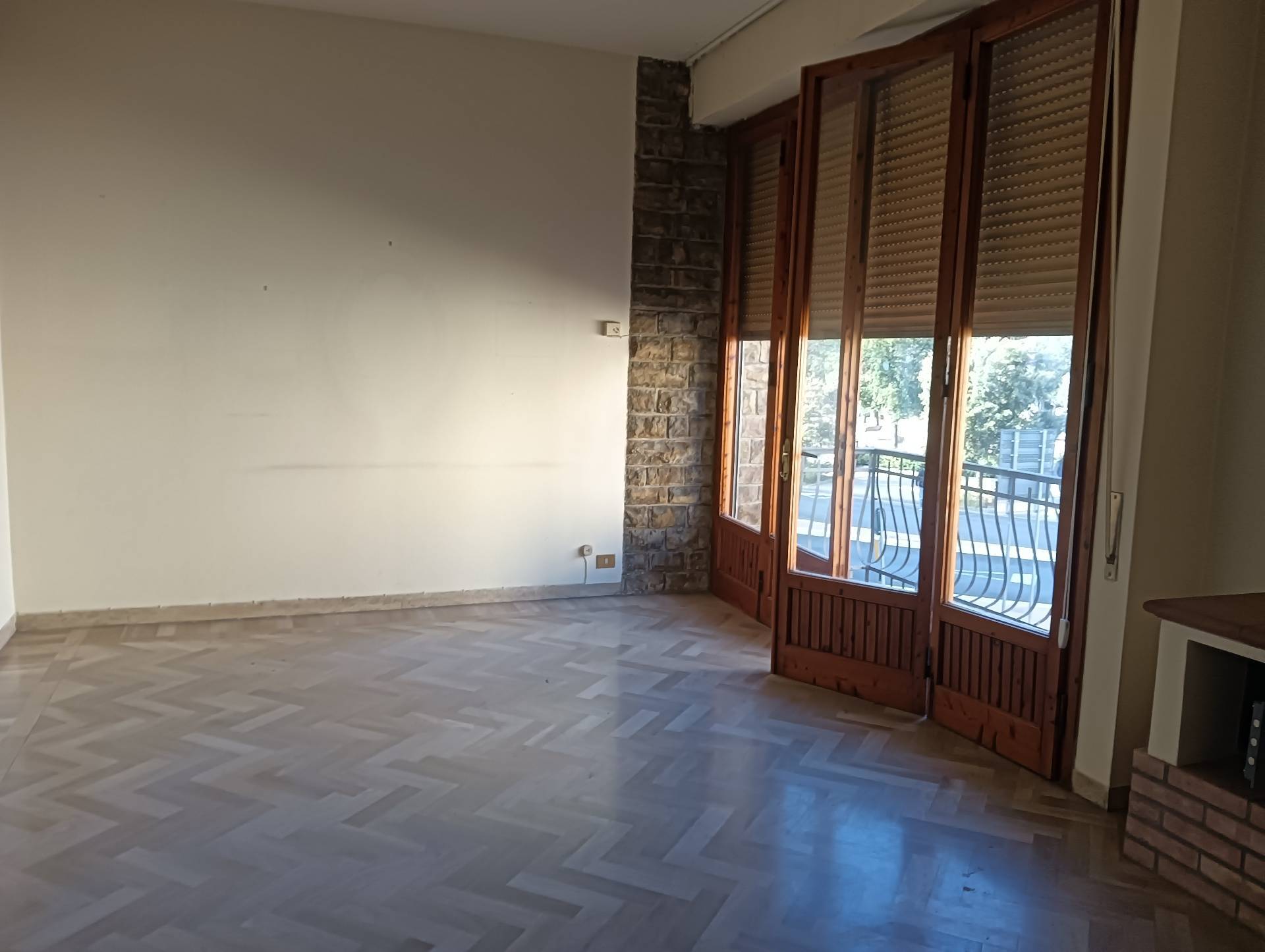 Appartamento Moderno in vendita a Montespertoli