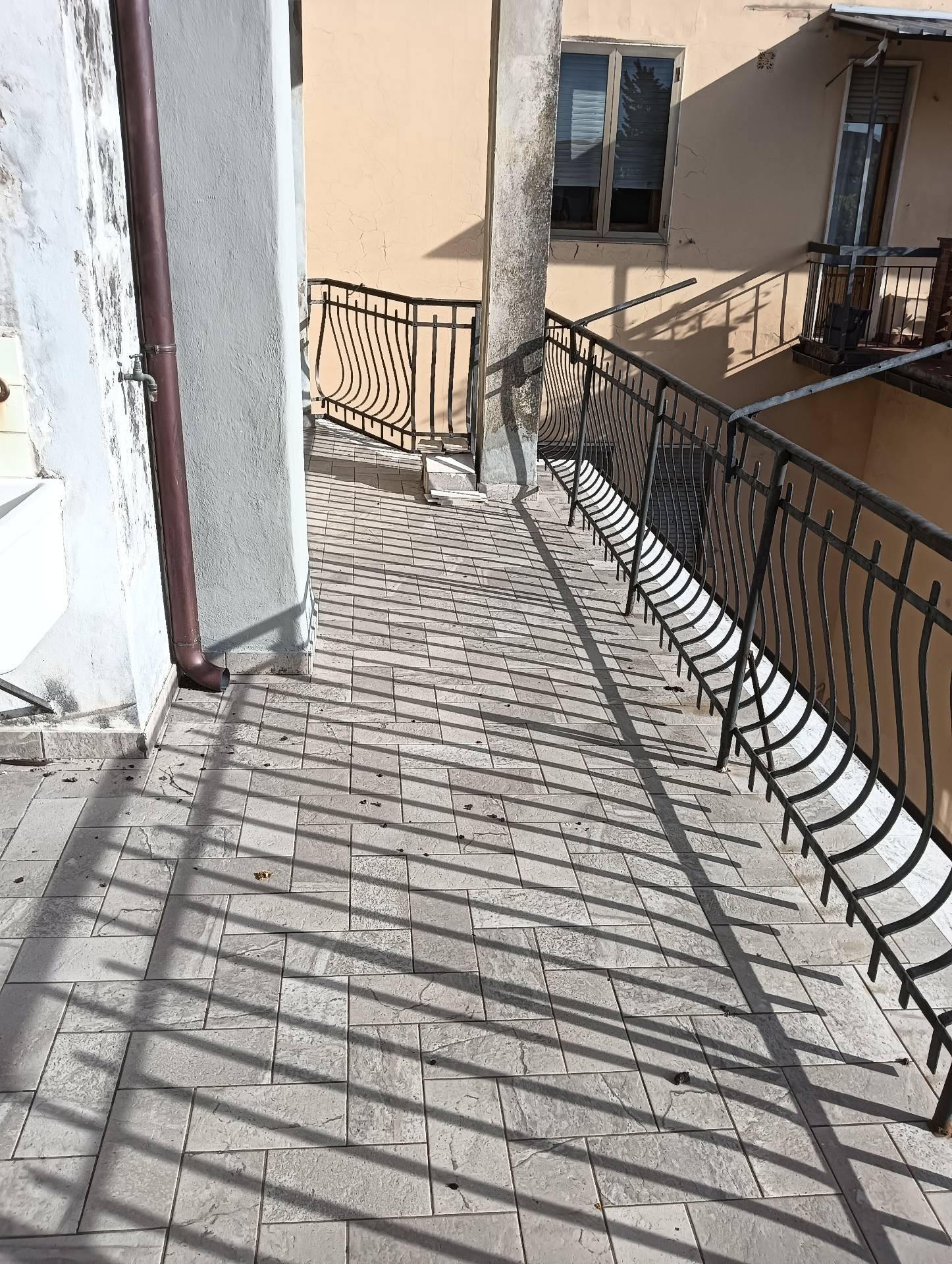 Appartamento Moderno in vendita a Montespertoli