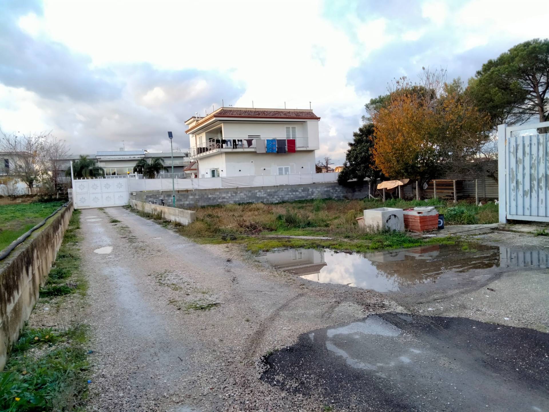 Terreno in vendita a Castello di Cisterna