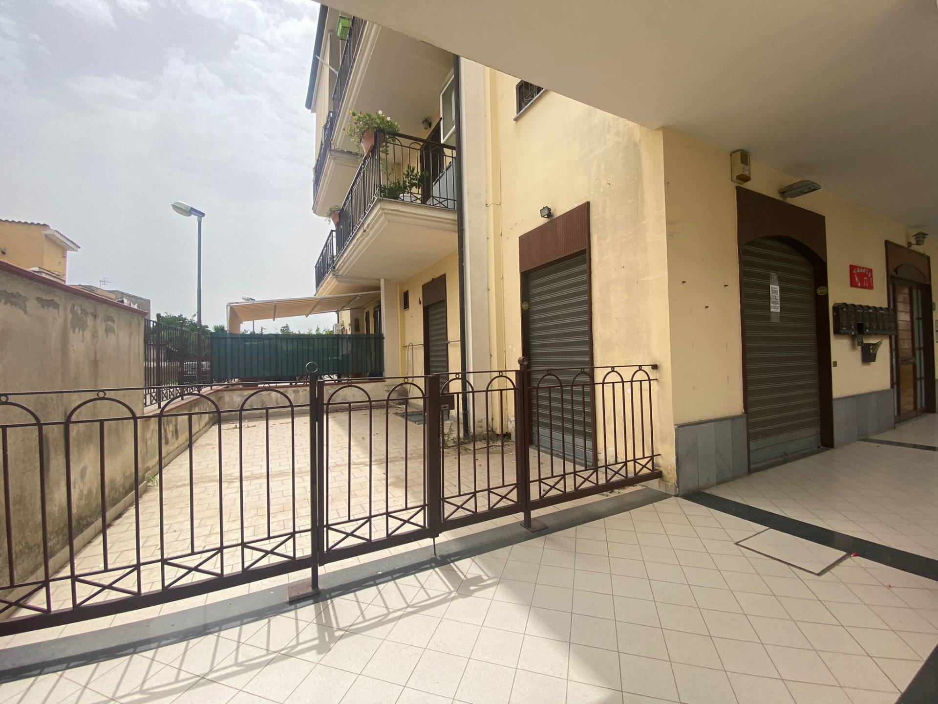 Negozio in affitto a Scisciano