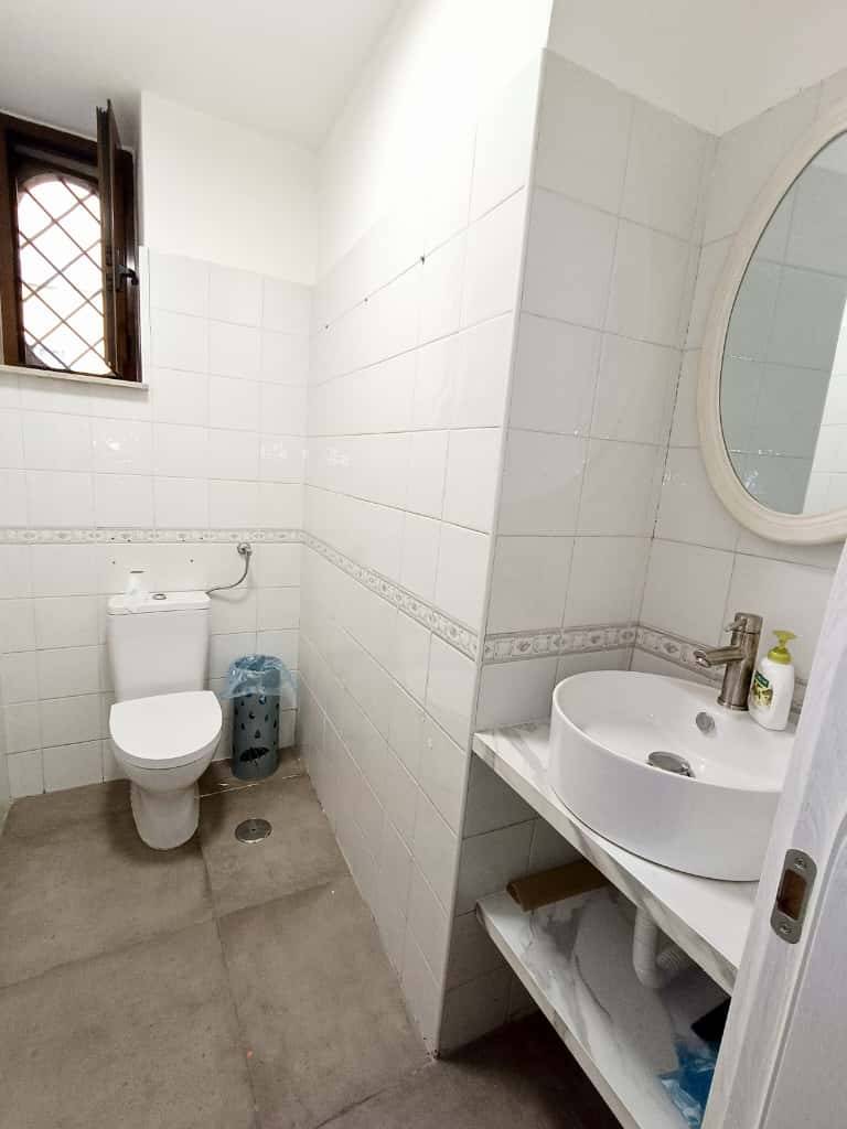 Locale commerciale in affitto a Marigliano