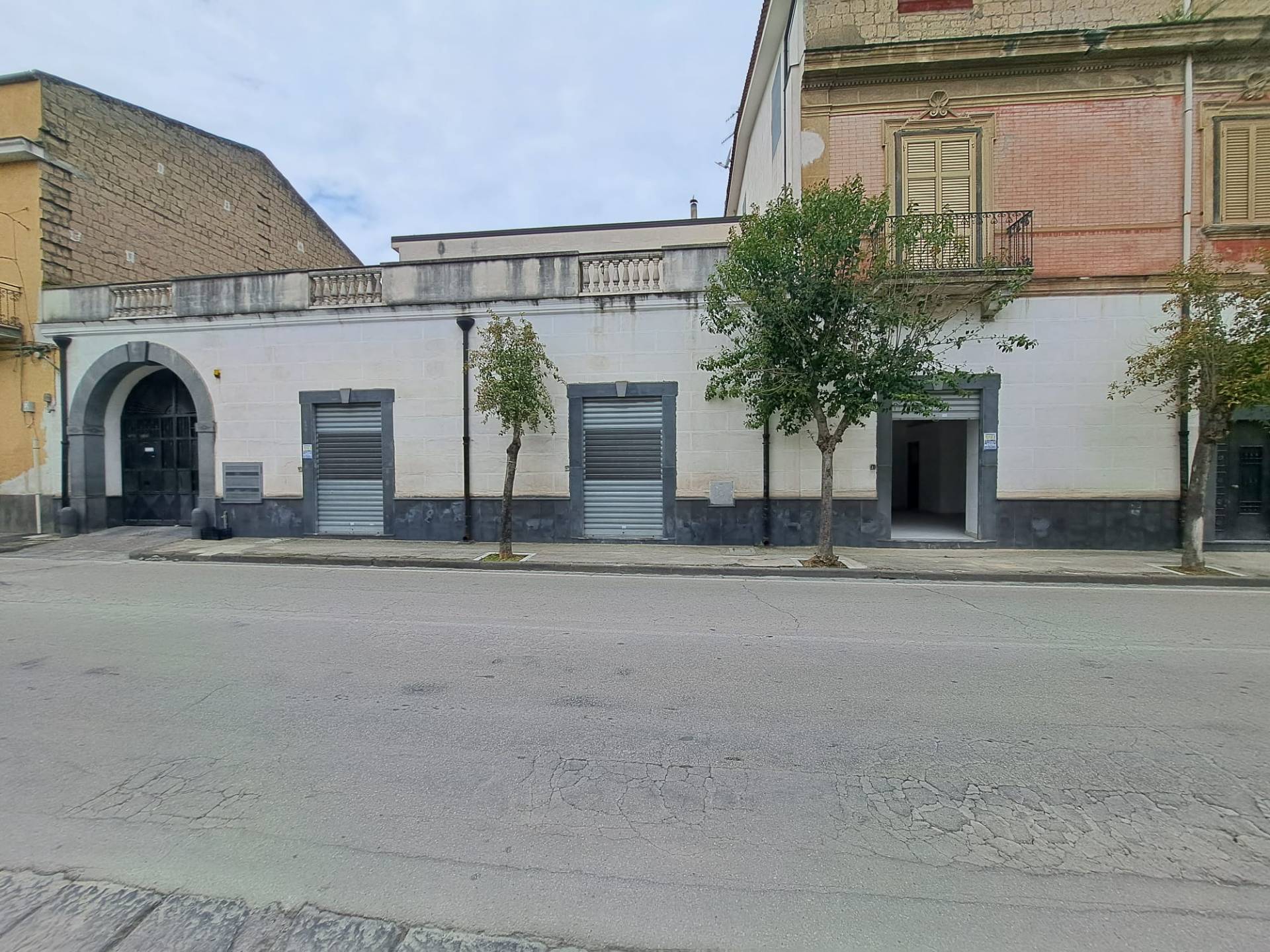 Negozio in affitto a Marigliano
