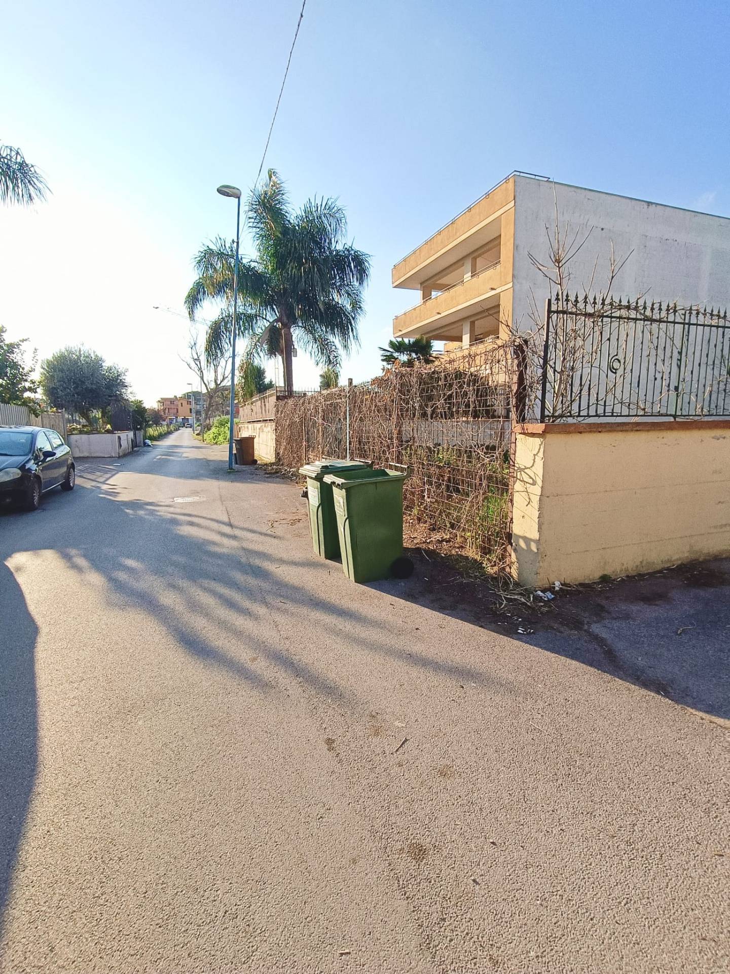 Garage / posto auto in affitto a Castello di Cisterna