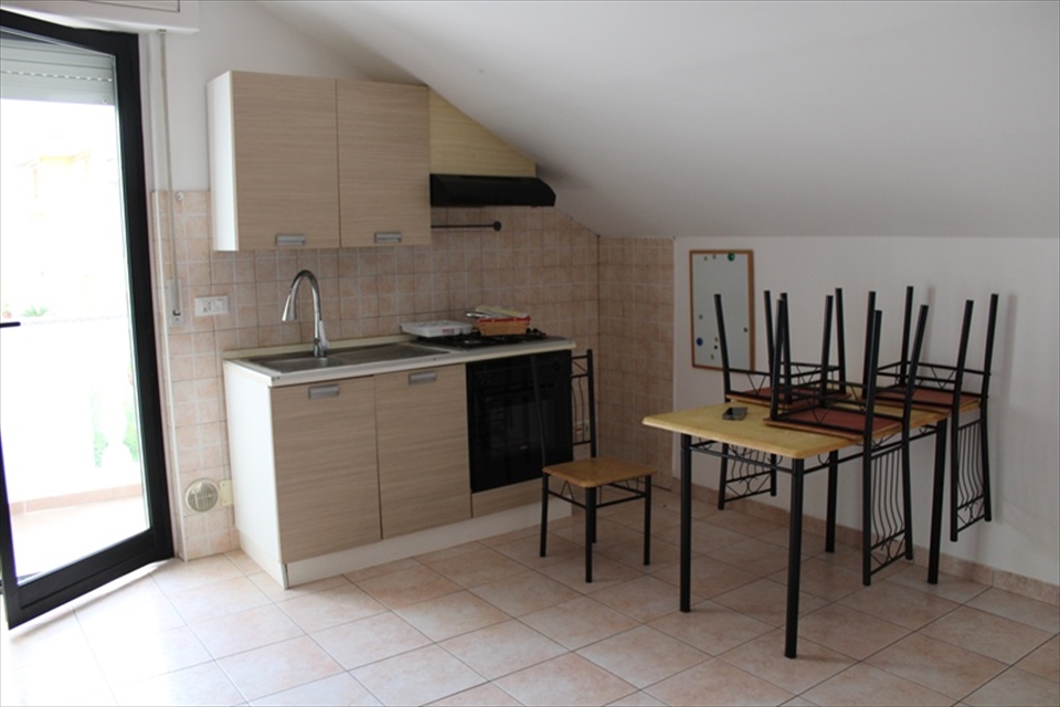 Mansarda in vendita in via colle scorrano n. 62, Pescara