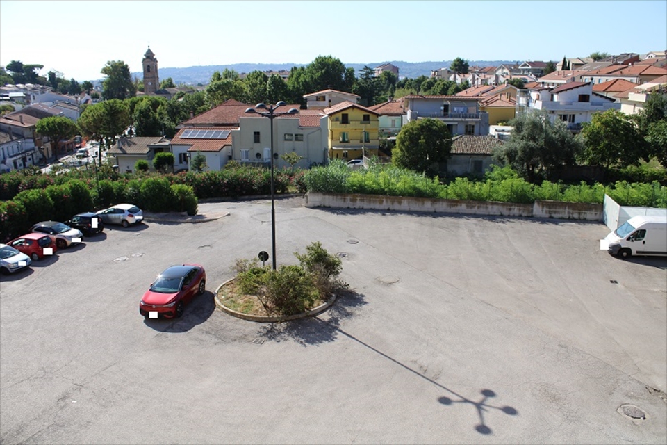 Trilocale in affitto in via di sotto 3/2, Pescara