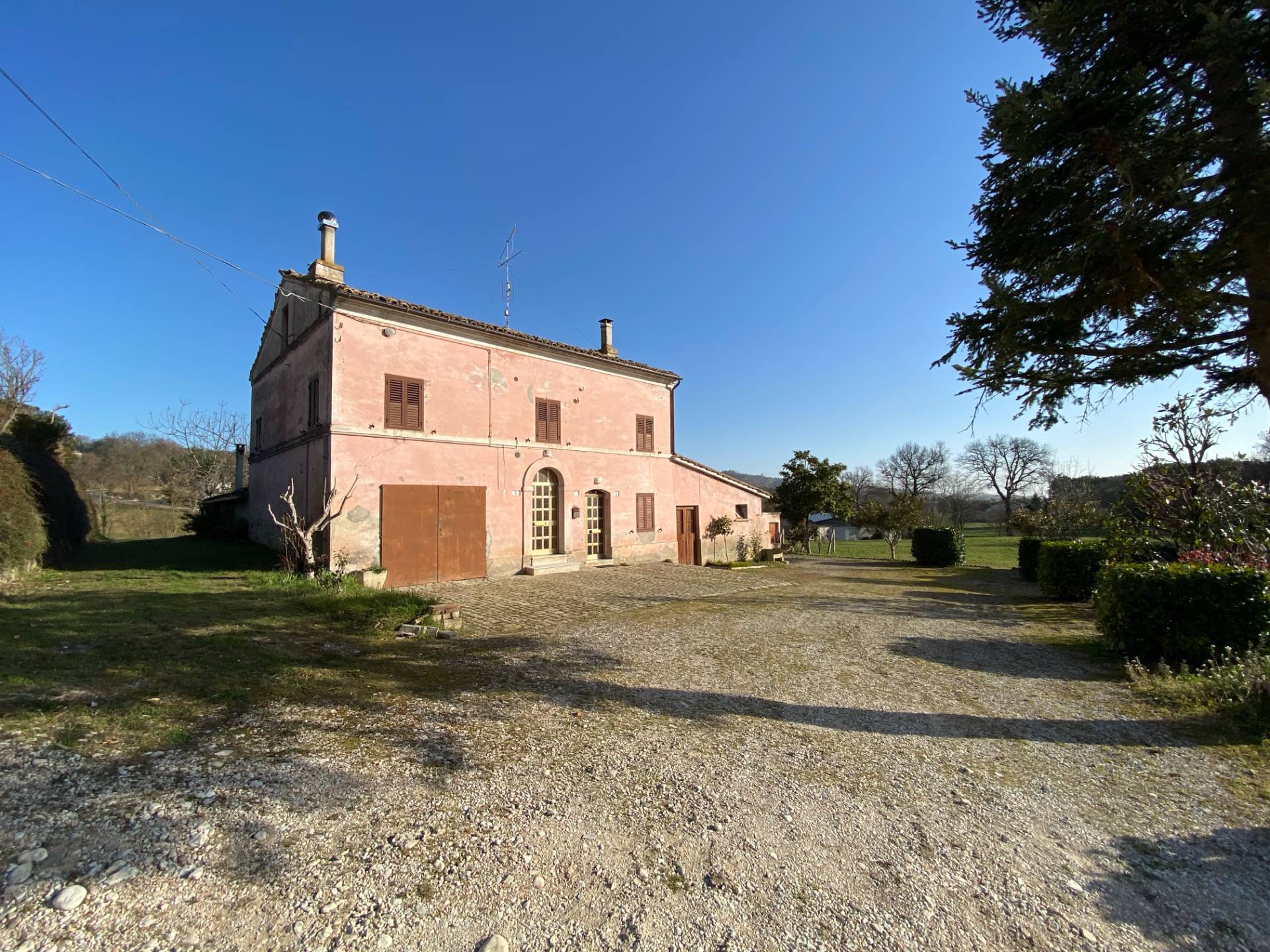 CASA in vendita a Falerone, Piane di Falerone