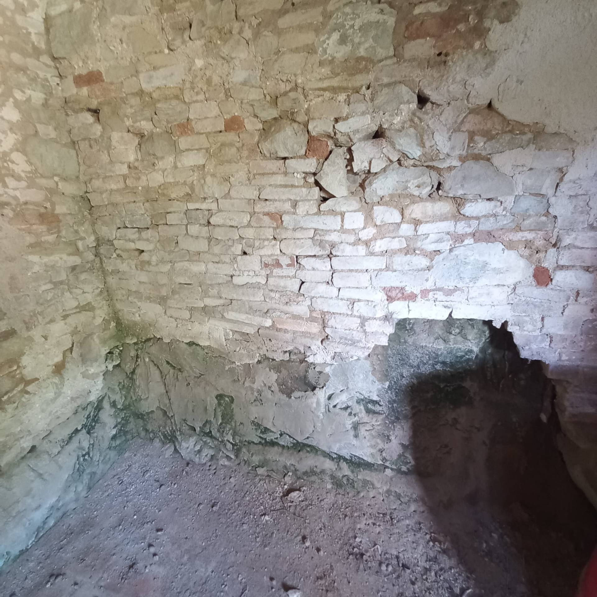 Casa Colonica in vendita a Sant'Angelo in Pontano