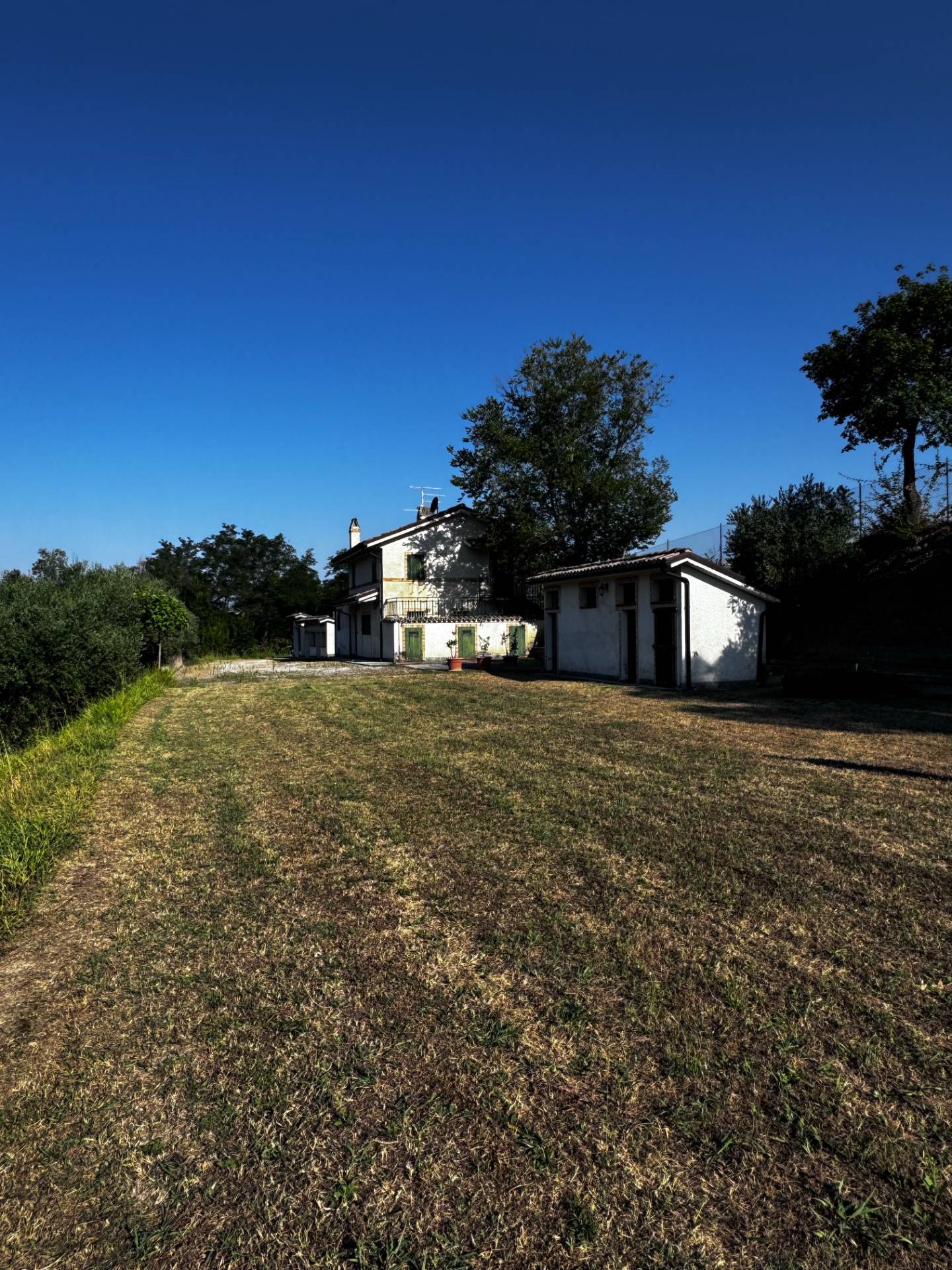 Casa singola in affitto a Montottone