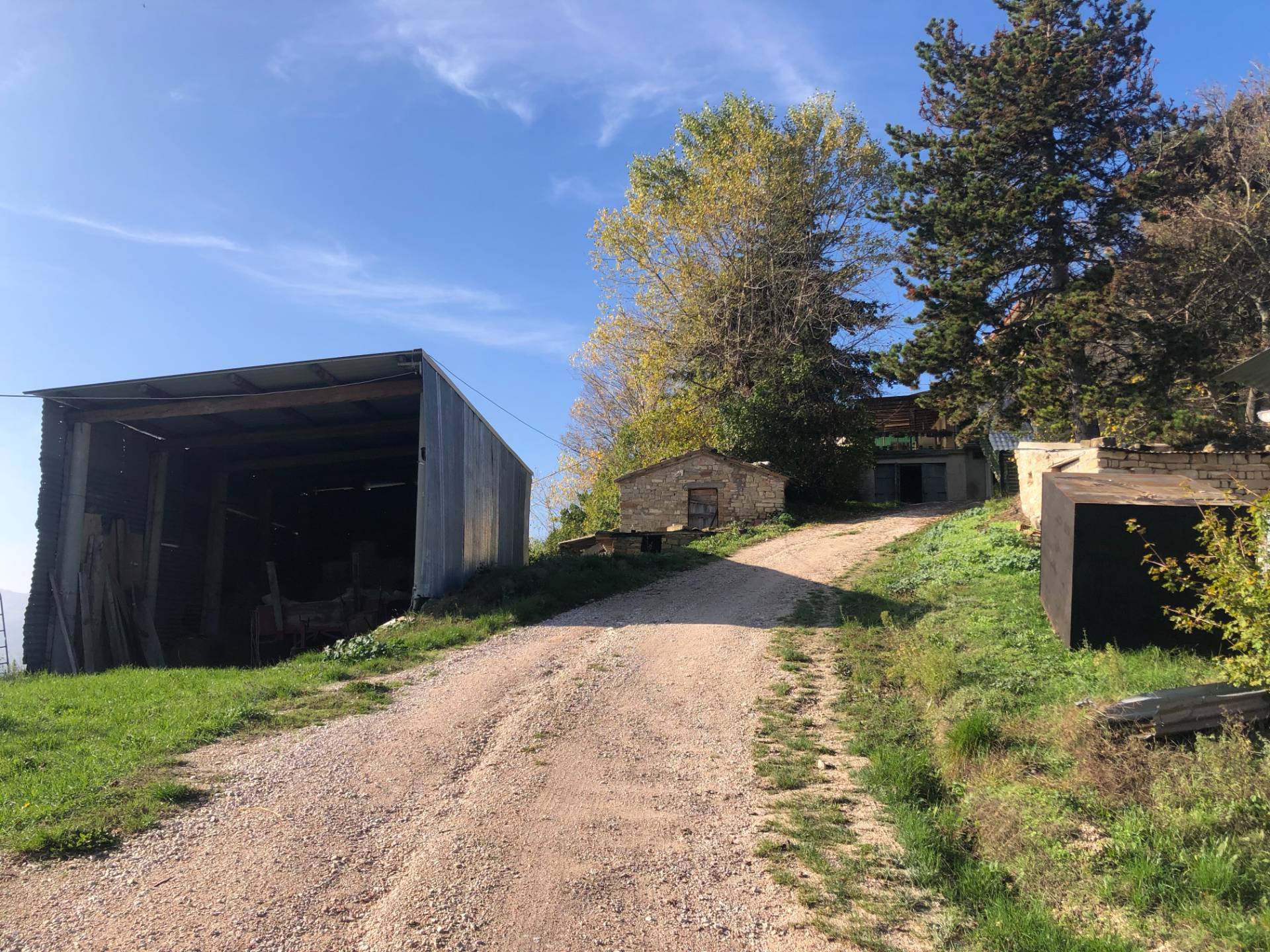 Casa associata in vendita a Montelparo