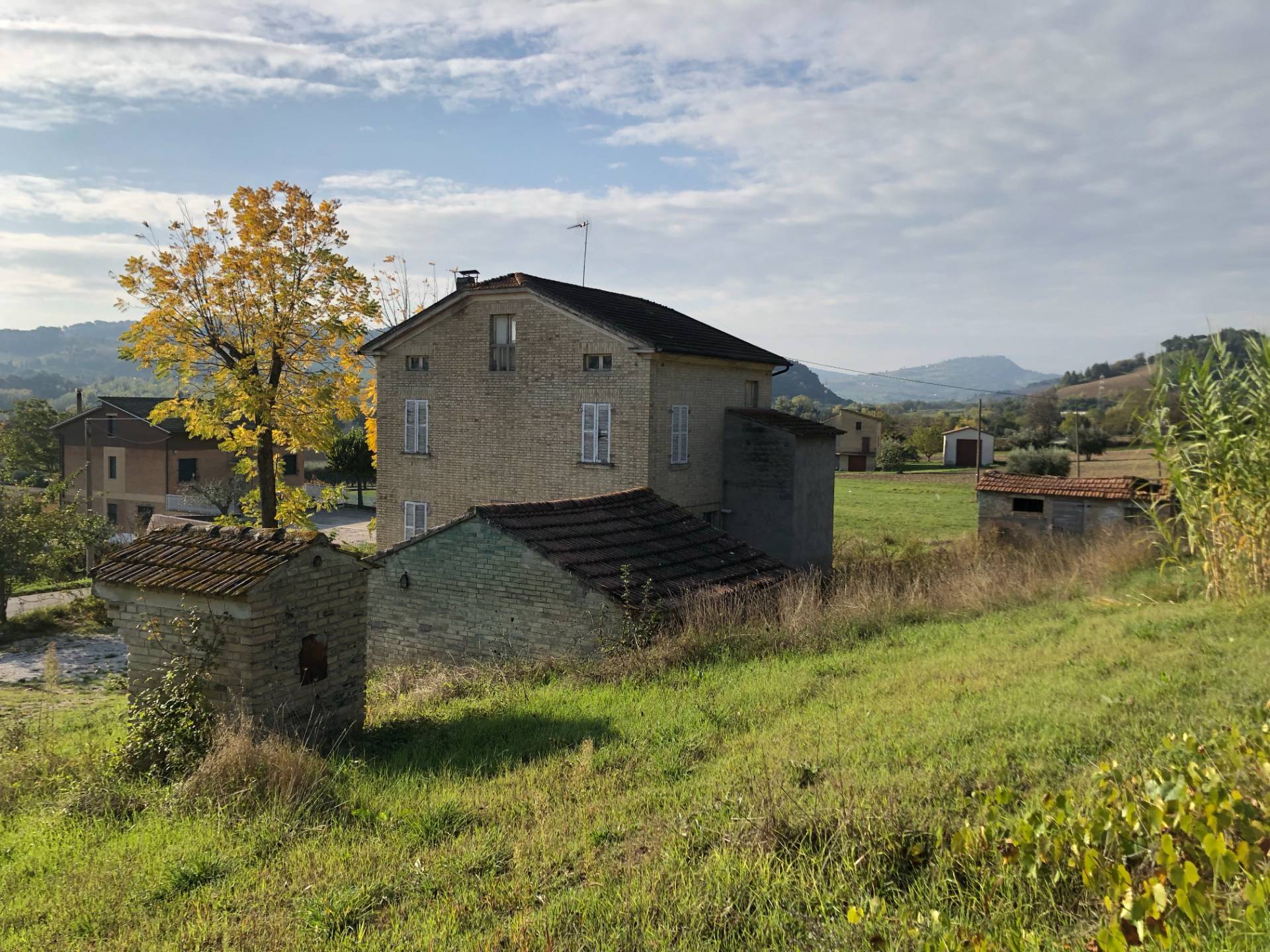 CASA in vendita a Falerone, Piane di Falerone